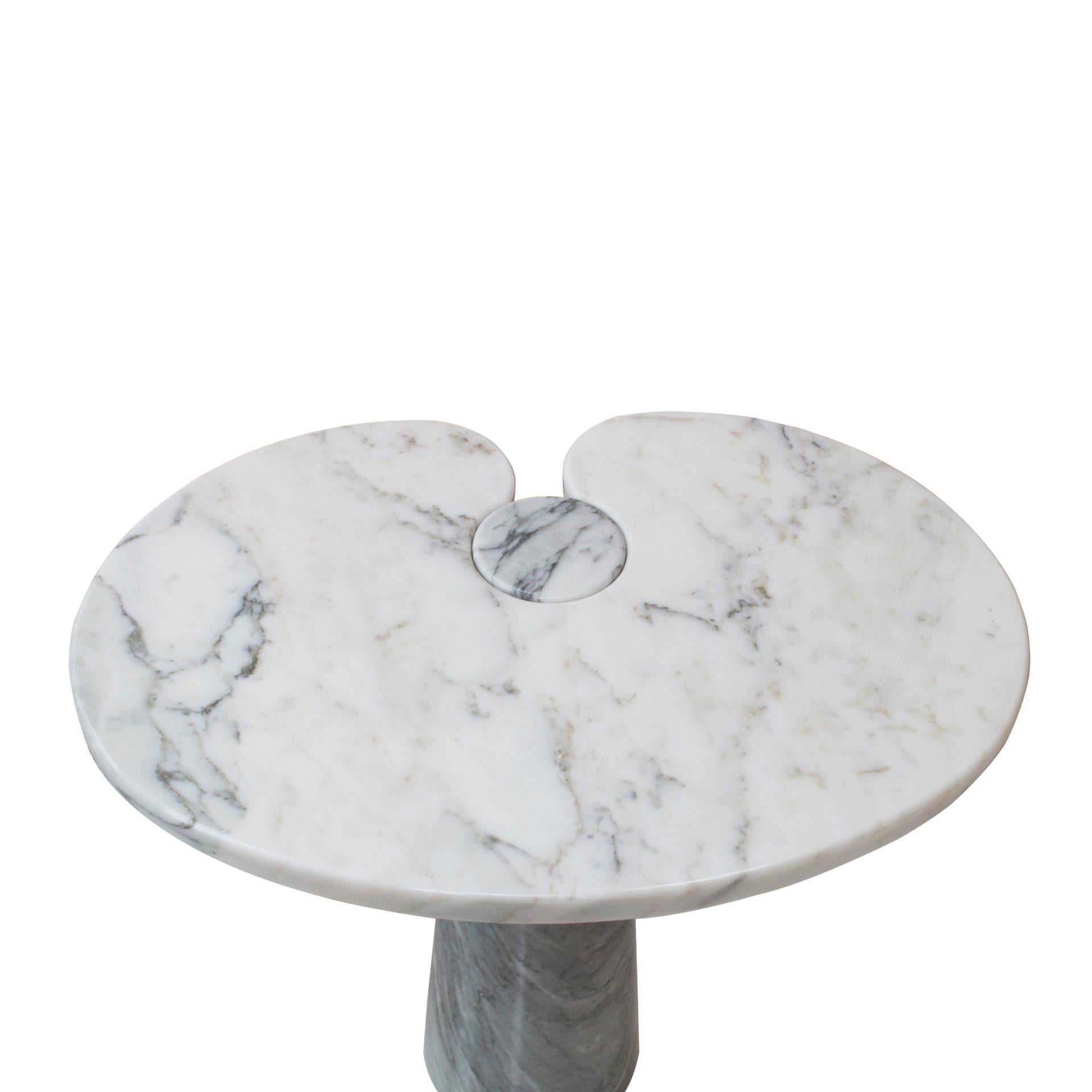 Originaler italienischer Angelo Mangiarotti-Beistelltisch „Eros“ aus Carrara-Marmor (Italienisch) im Angebot