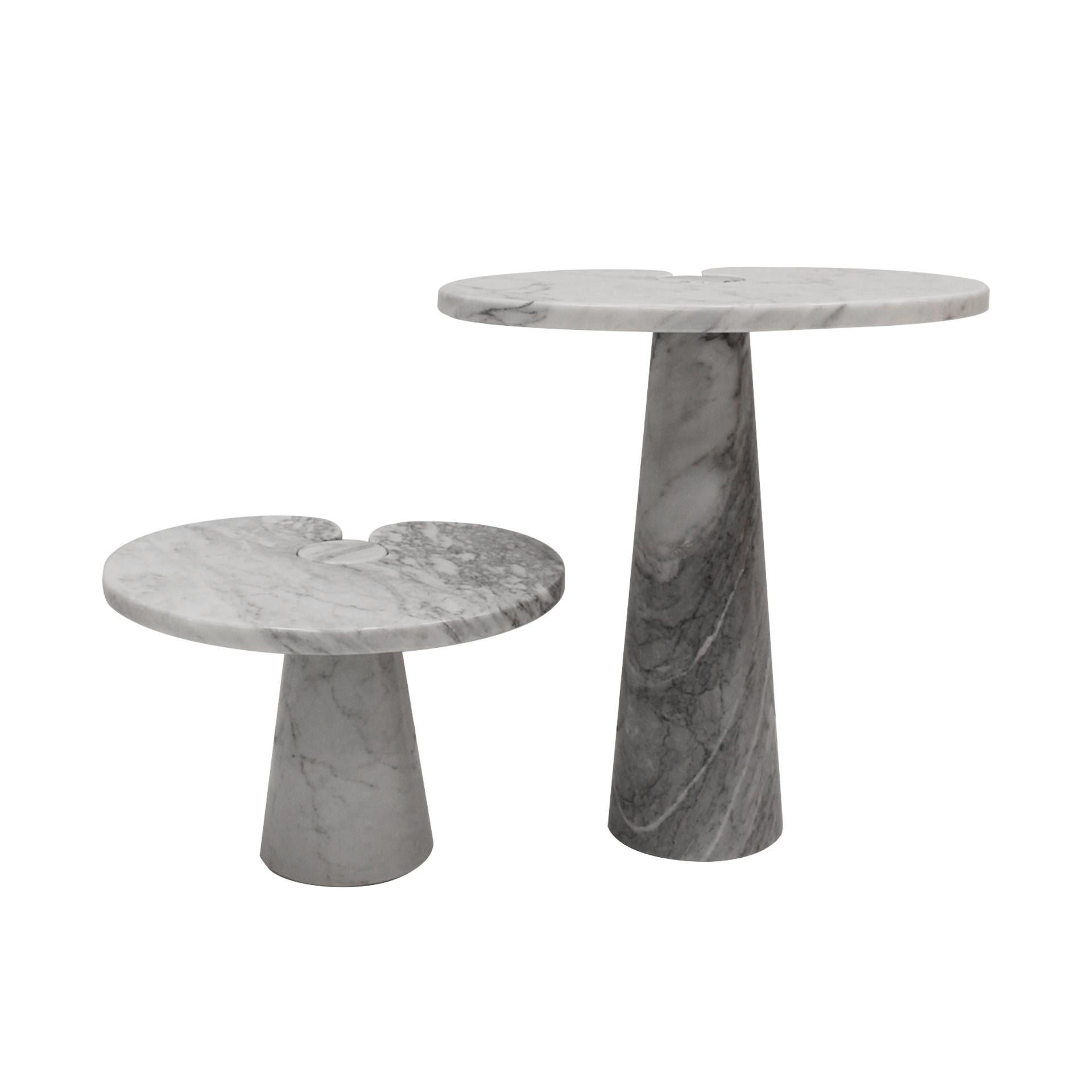Originaler italienischer Angelo Mangiarotti-Beistelltisch „Eros“ aus Carrara-Marmor (Ende des 20. Jahrhunderts) im Angebot