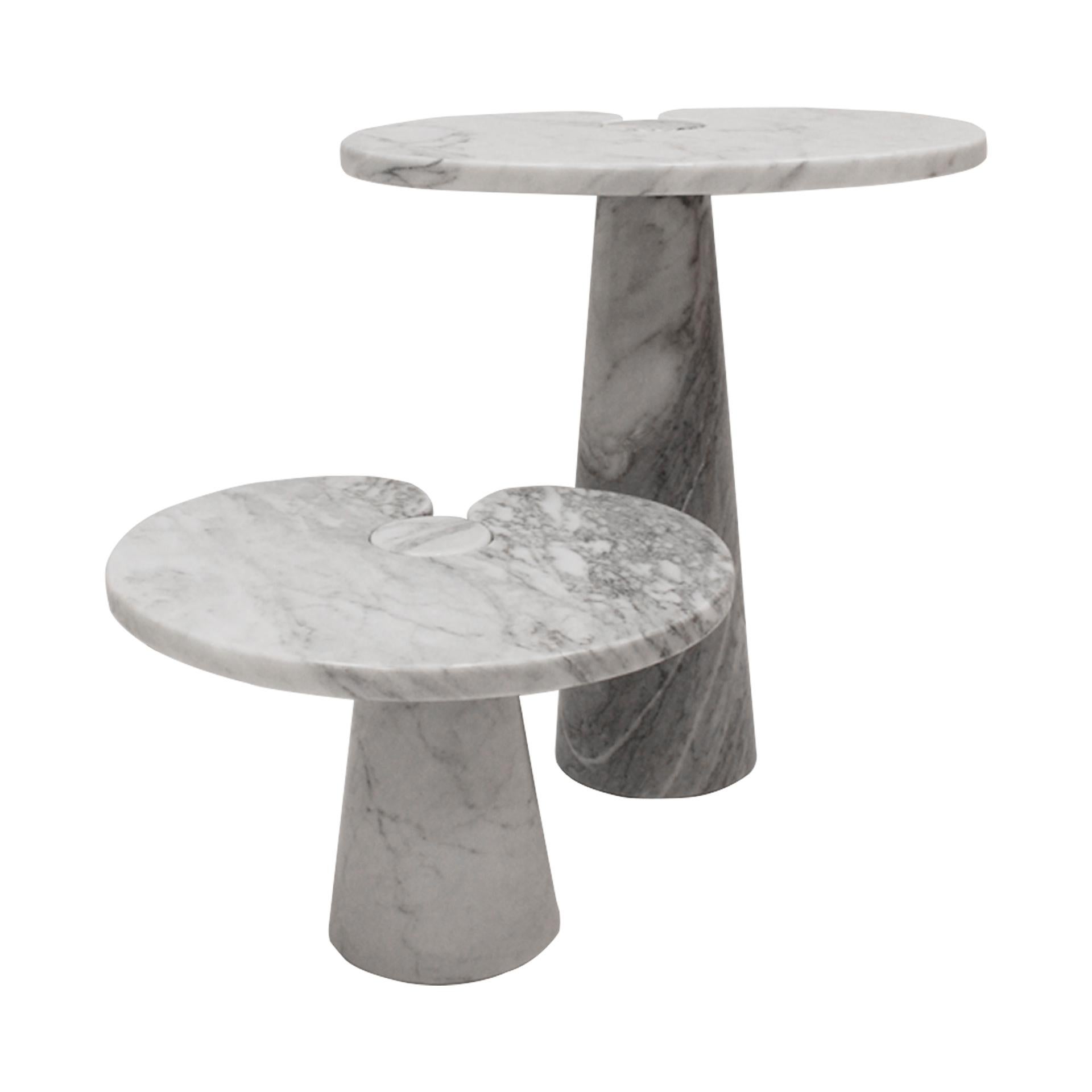 Originaler italienischer Angelo Mangiarotti-Beistelltisch „Eros“ aus Carrara-Marmor im Angebot 1