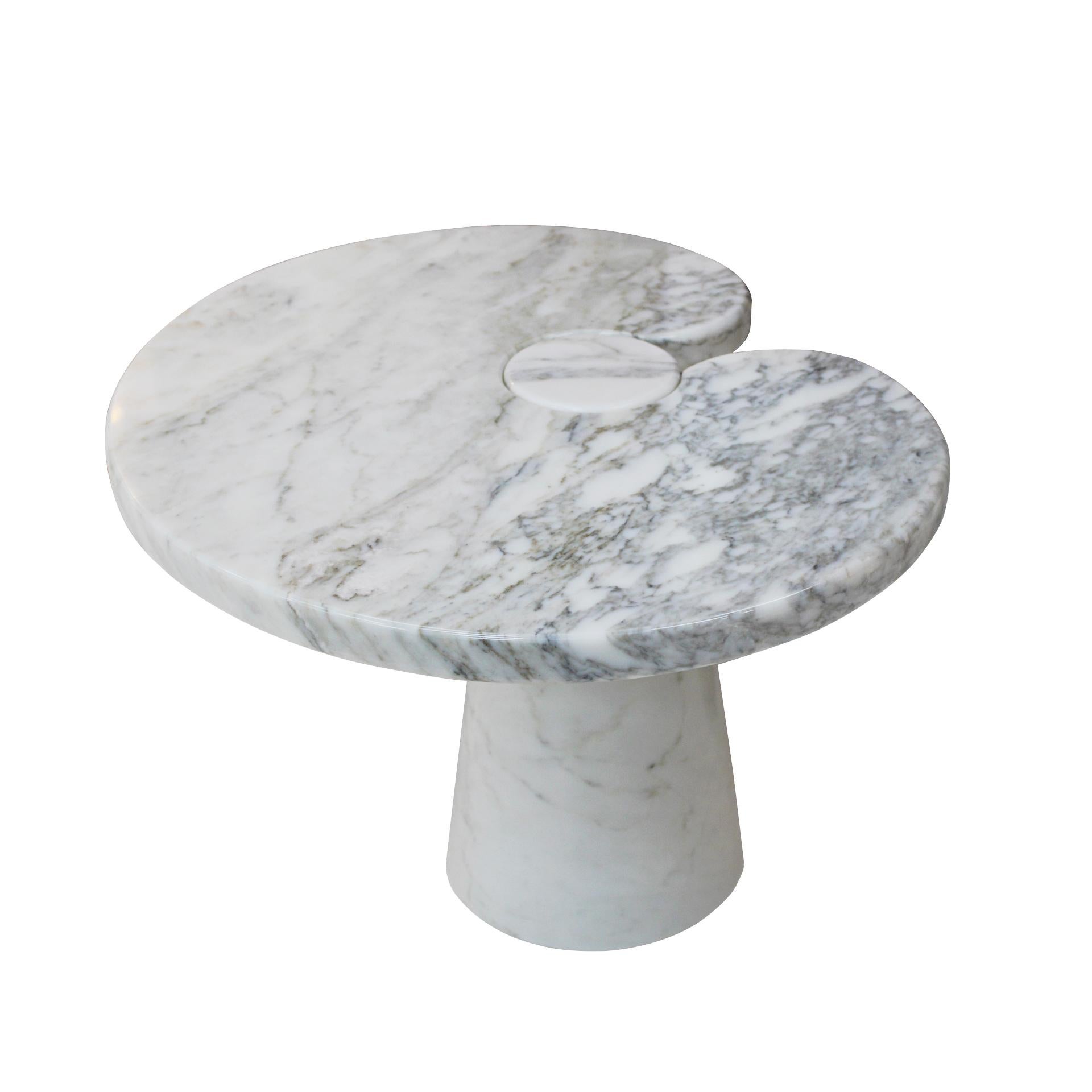 Angelo Mangiarotti Italienische Beistelltische aus Carrara-Marmor „Eros“ im Angebot 6