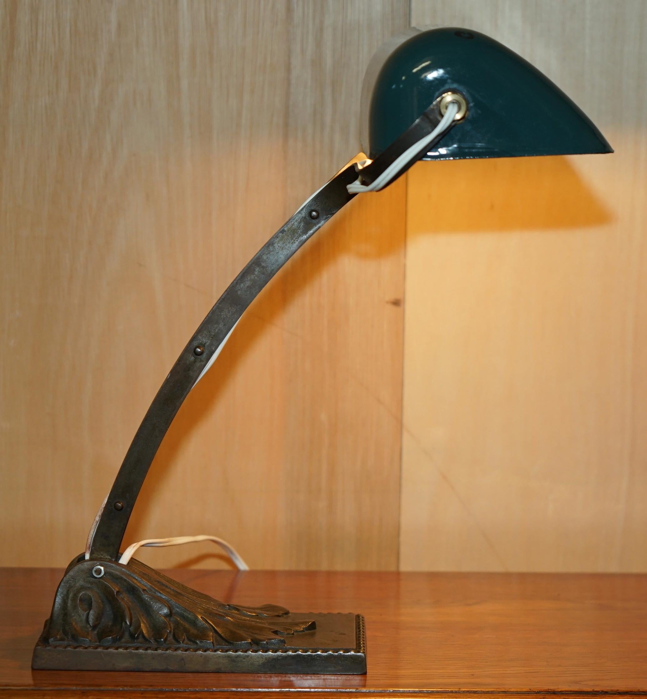 ORIGINAL ANTIQUE 1920's FRENCH ART DECO NIAM PARIS ARTICULATED BANKERS LAMP In Good Condition In West Sussex, Pulborough