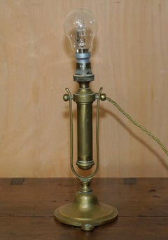 ORIGINAL ANTIQUE 1925 SOLID BRASS TRAiN CARRIAGE GIMBAL WALL OR TABLE LAMP