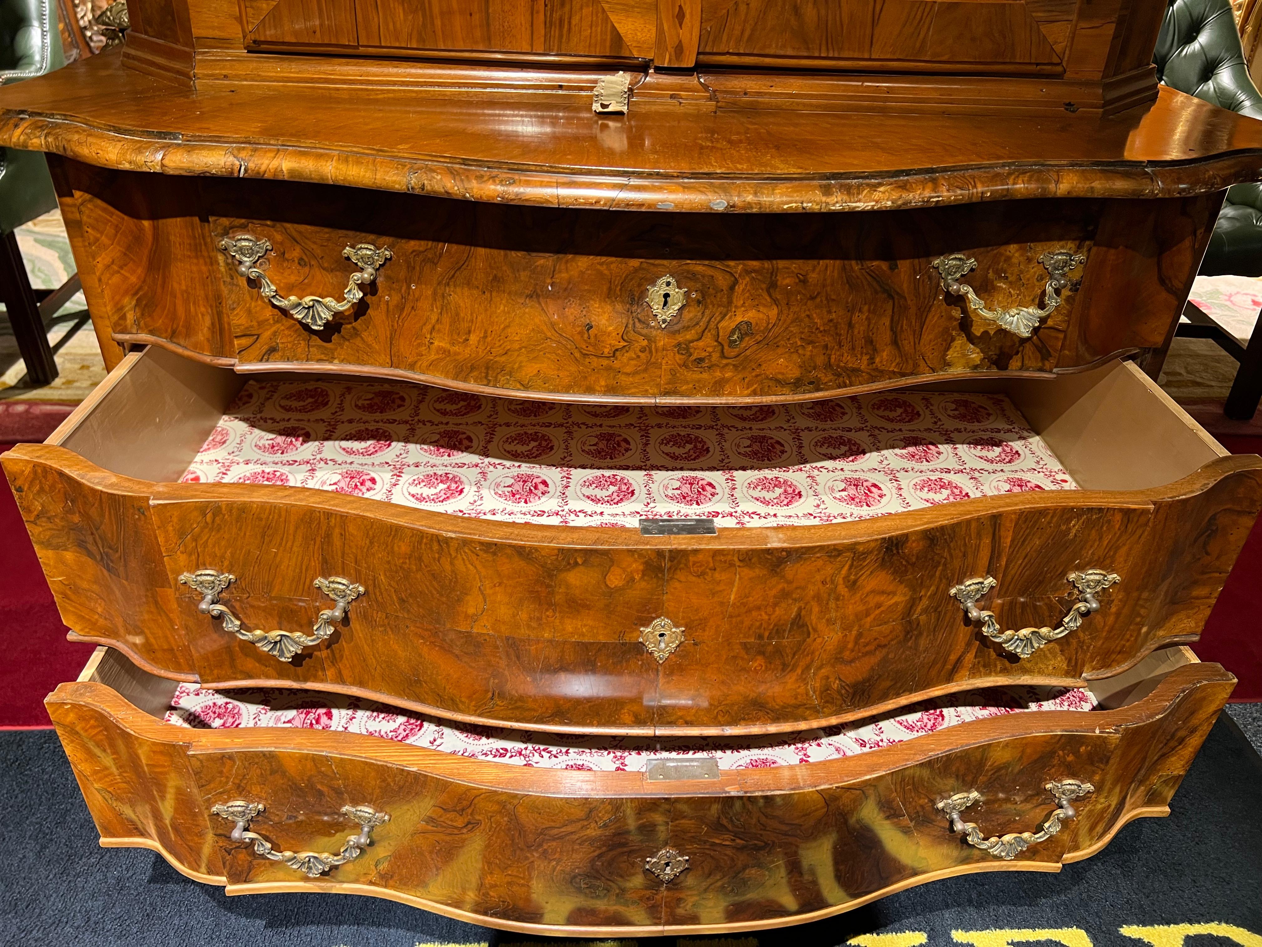 Original Antique Baroque Top Cabinet Around 1780 Walnut Veneer For Sale 9