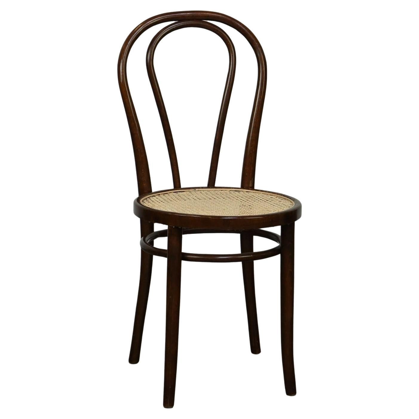 Originaler antiker Thonet-Stuhl aus gebogenem Holz, Modell Nr. 18, mit neuem geflochtenem Sitz im Angebot