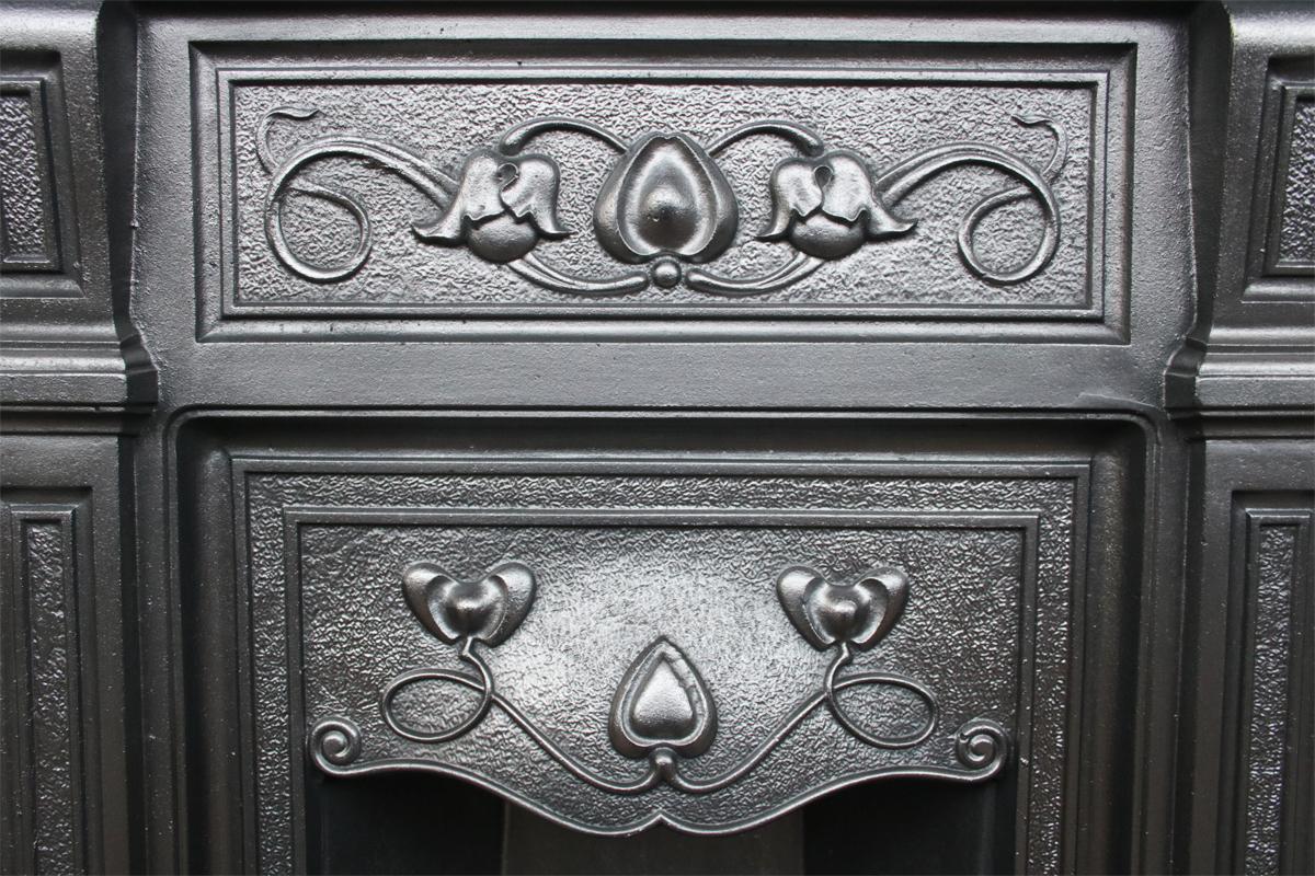 Original antique Edwardian Art Nouveau Cast Iron Combination Grate In Good Condition In Manchester, GB