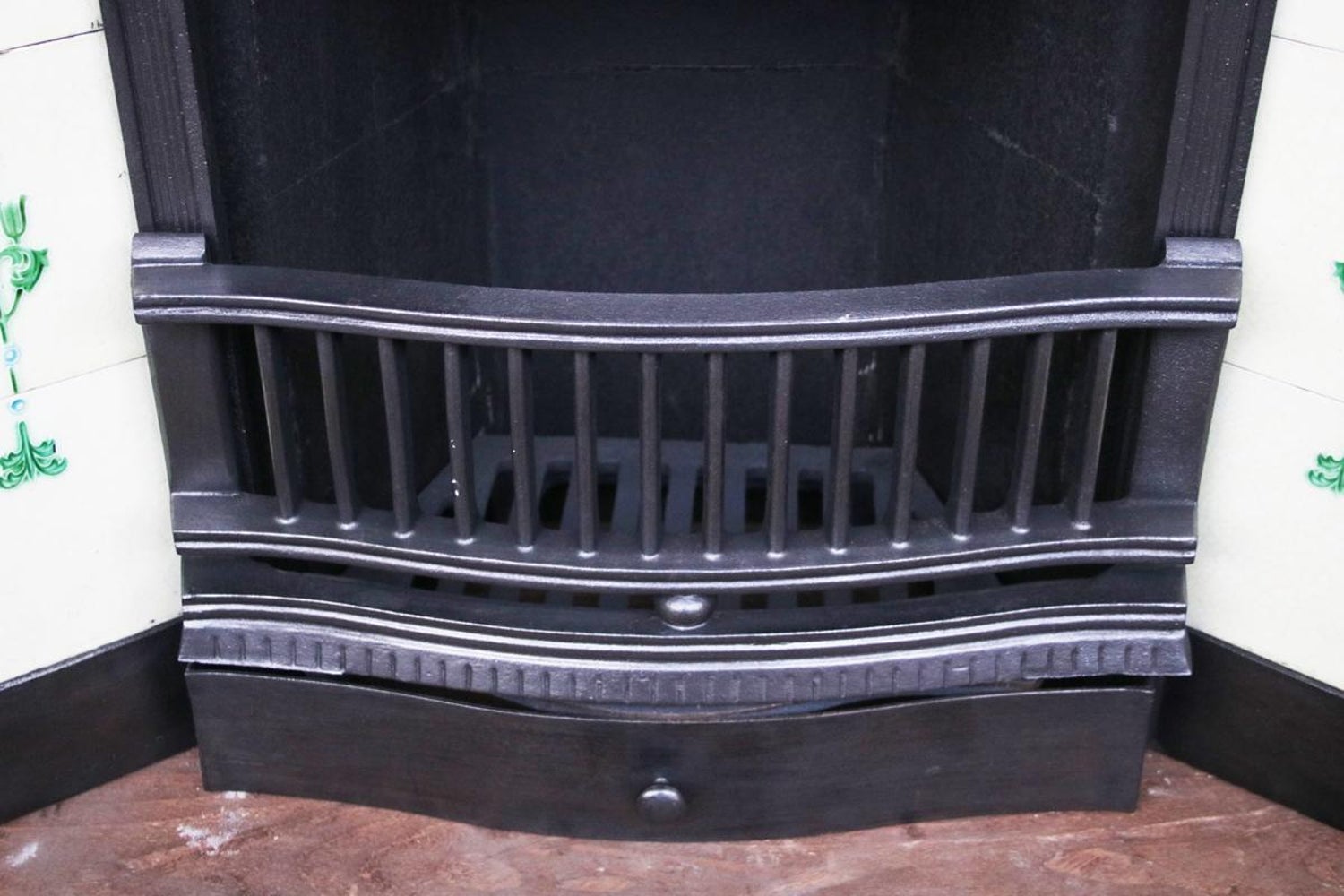 Original Antique Edwardian Art Nouveau Cast Iron Fireplace Insert