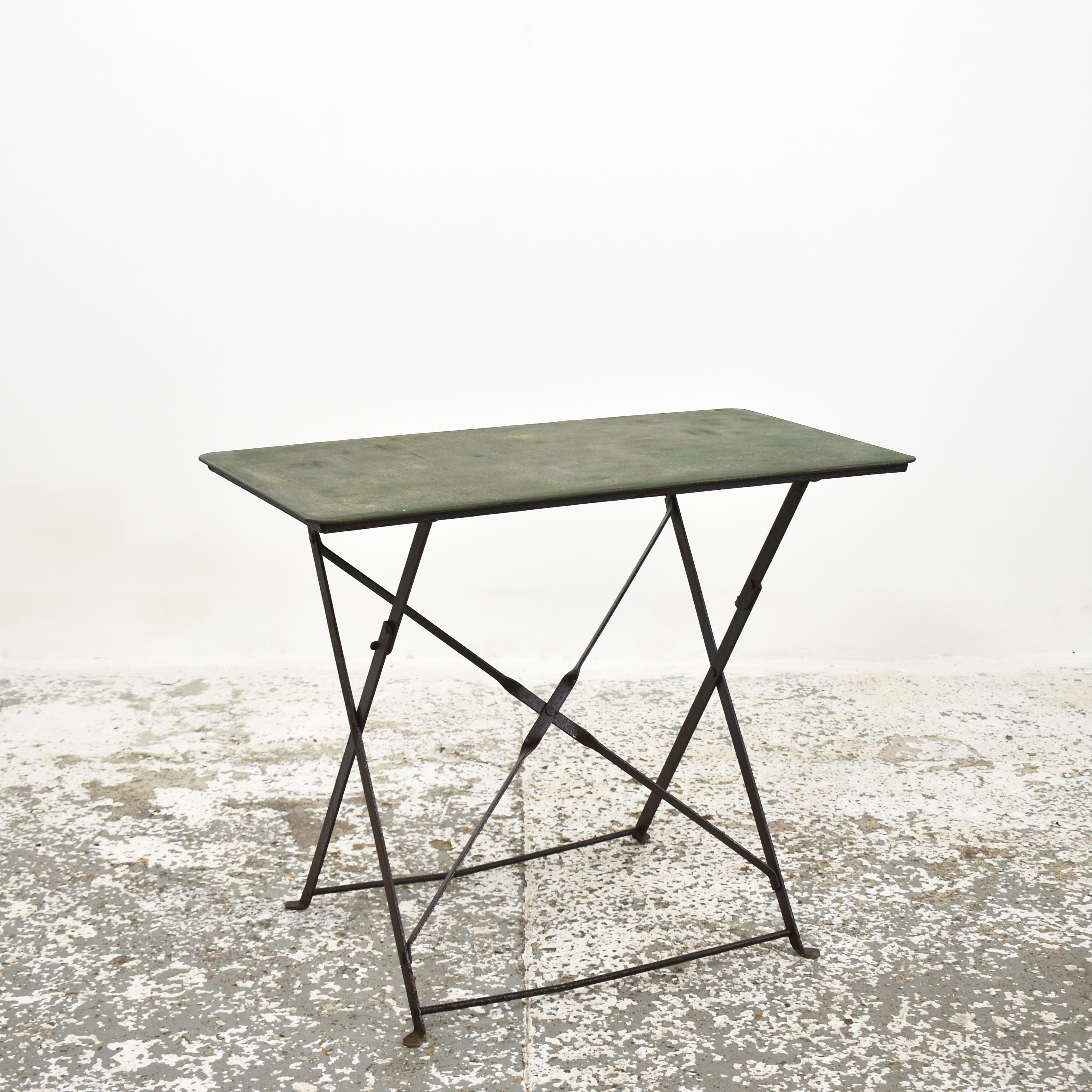 Vintage French Garden Bistro Table -K

An original green metal bistro table with folding legs. The table is solid with metal legs. There is some wear in places to the top and legs giving it lots of character.

Dimensions:

Height:70.5cm
Width: