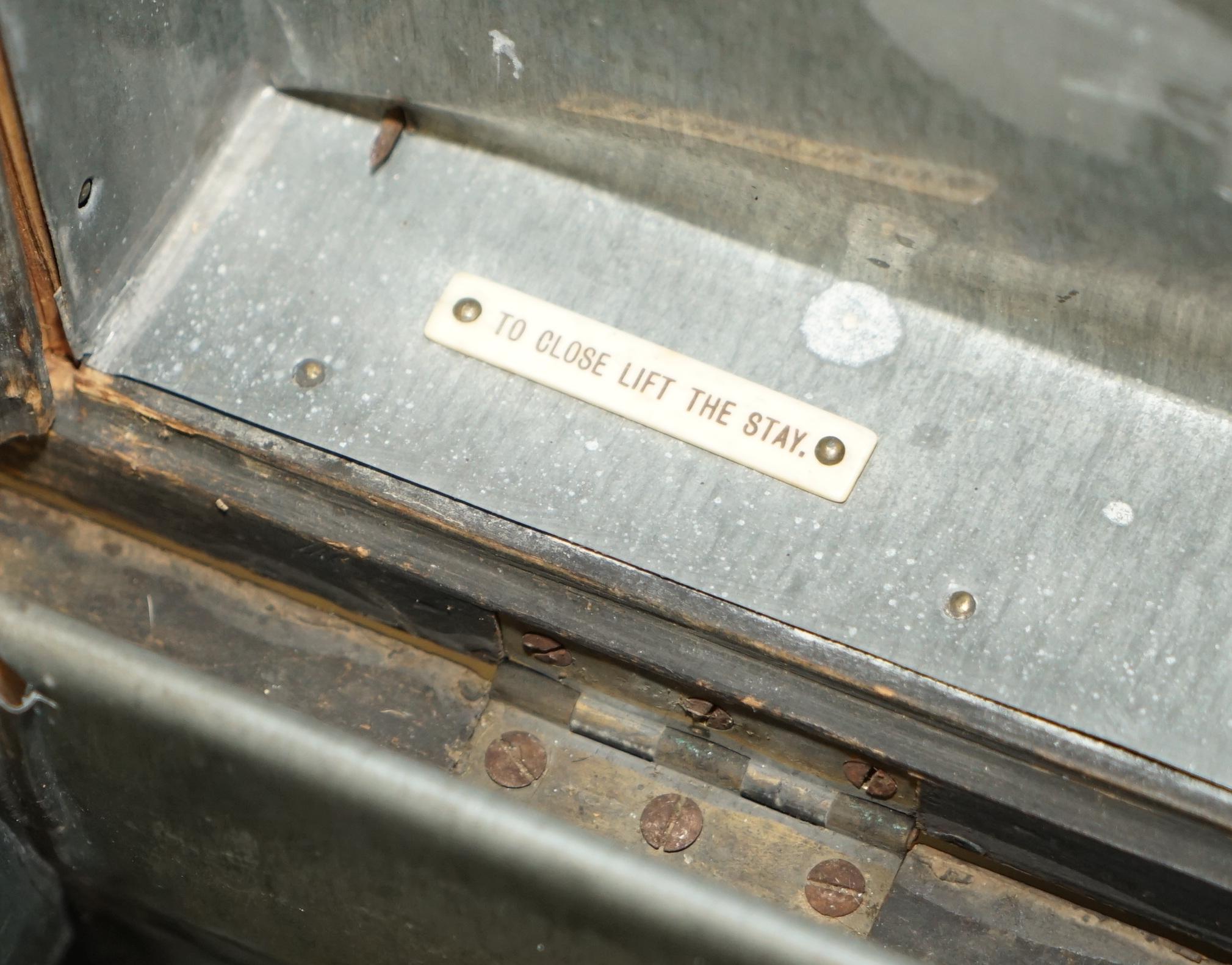 Original Antique Fully Stamped Army & Navy Cls Steamer Campaign Trunk Zinc Lined For Sale 5