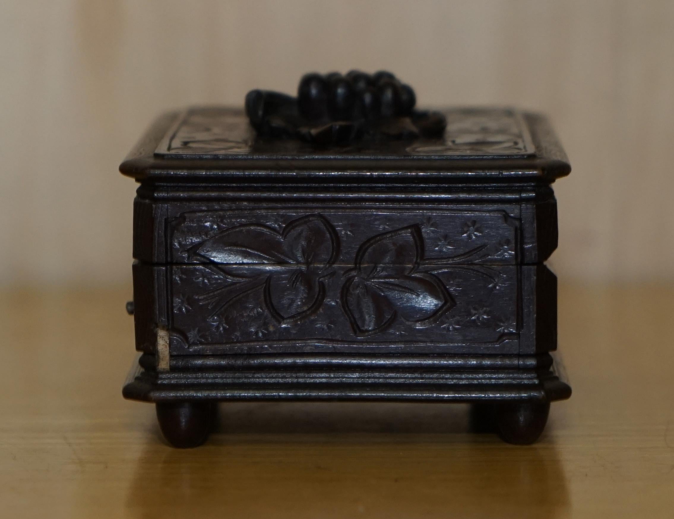 Original Antique Grape Vine Carved Black Forest Wood Music Box Needs Service For Sale 3