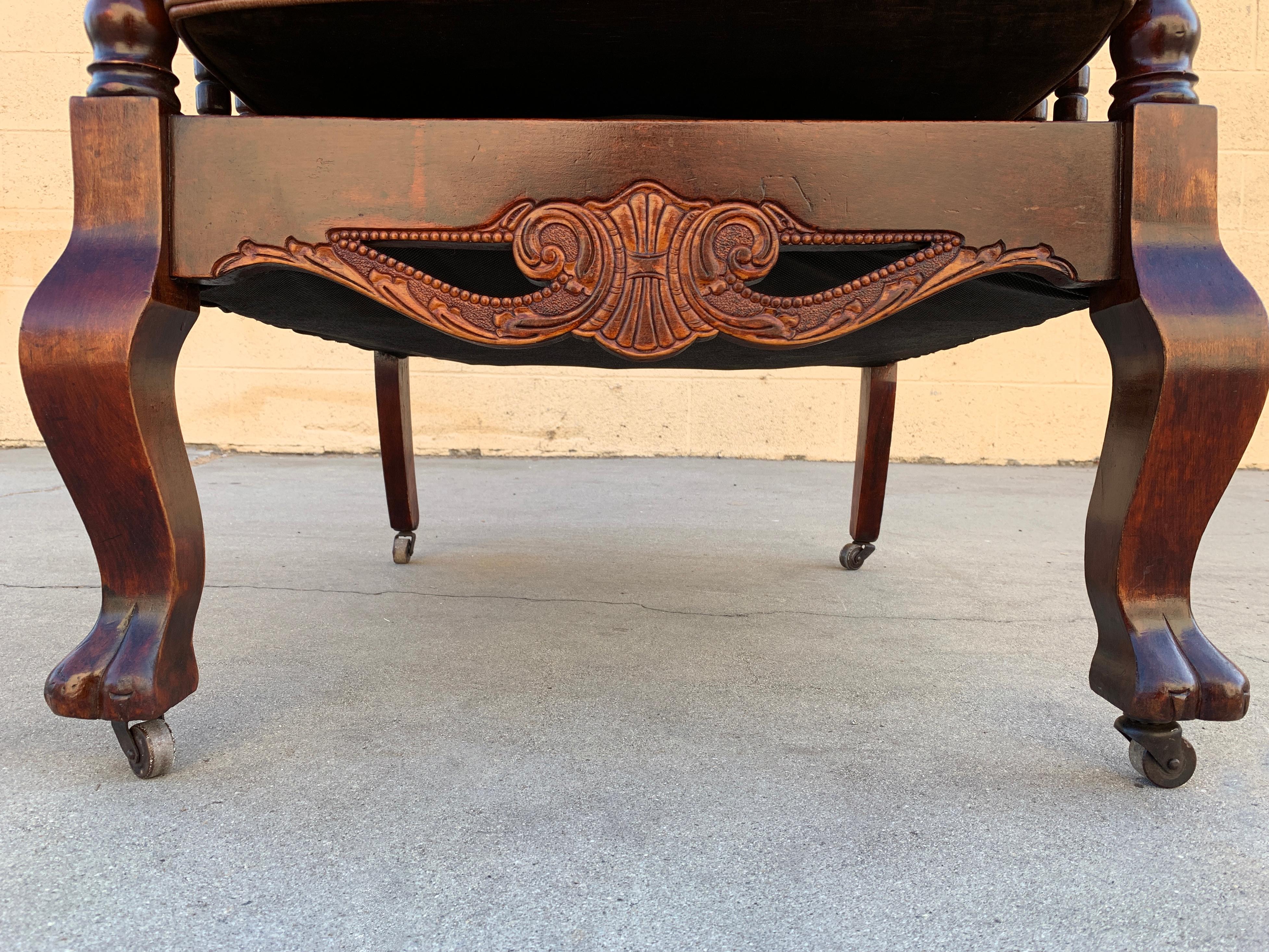Original Antique Morris Reclining Chair with Reversible Leather and Velvet Seat In Good Condition In Alhambra, CA