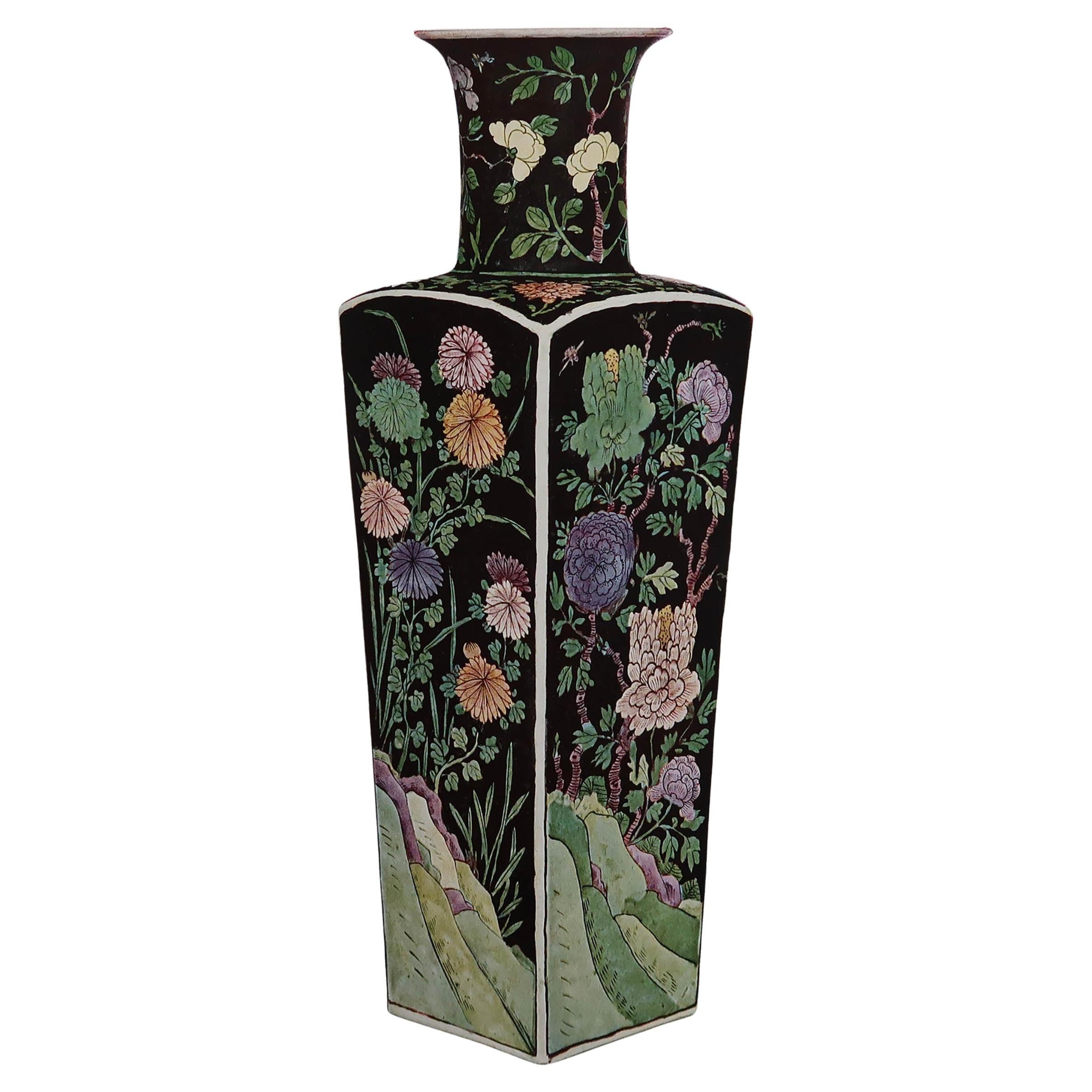 Impression originale et ancienne d'un vase chinois, vers 1900 en vente