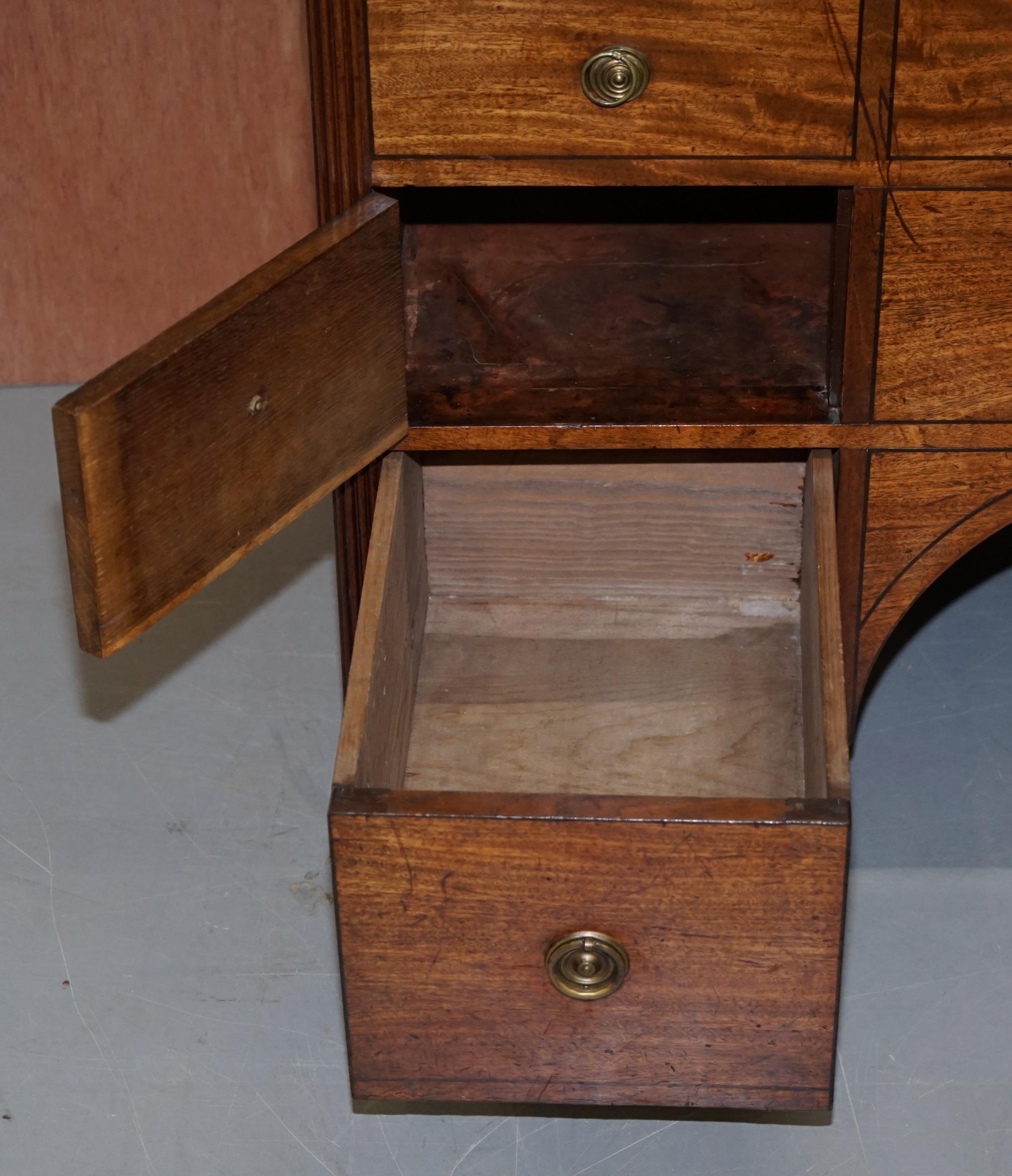 Original Antique Regency circa 1815 Mahogany Blanket Chest Cupboard with Drawers 11