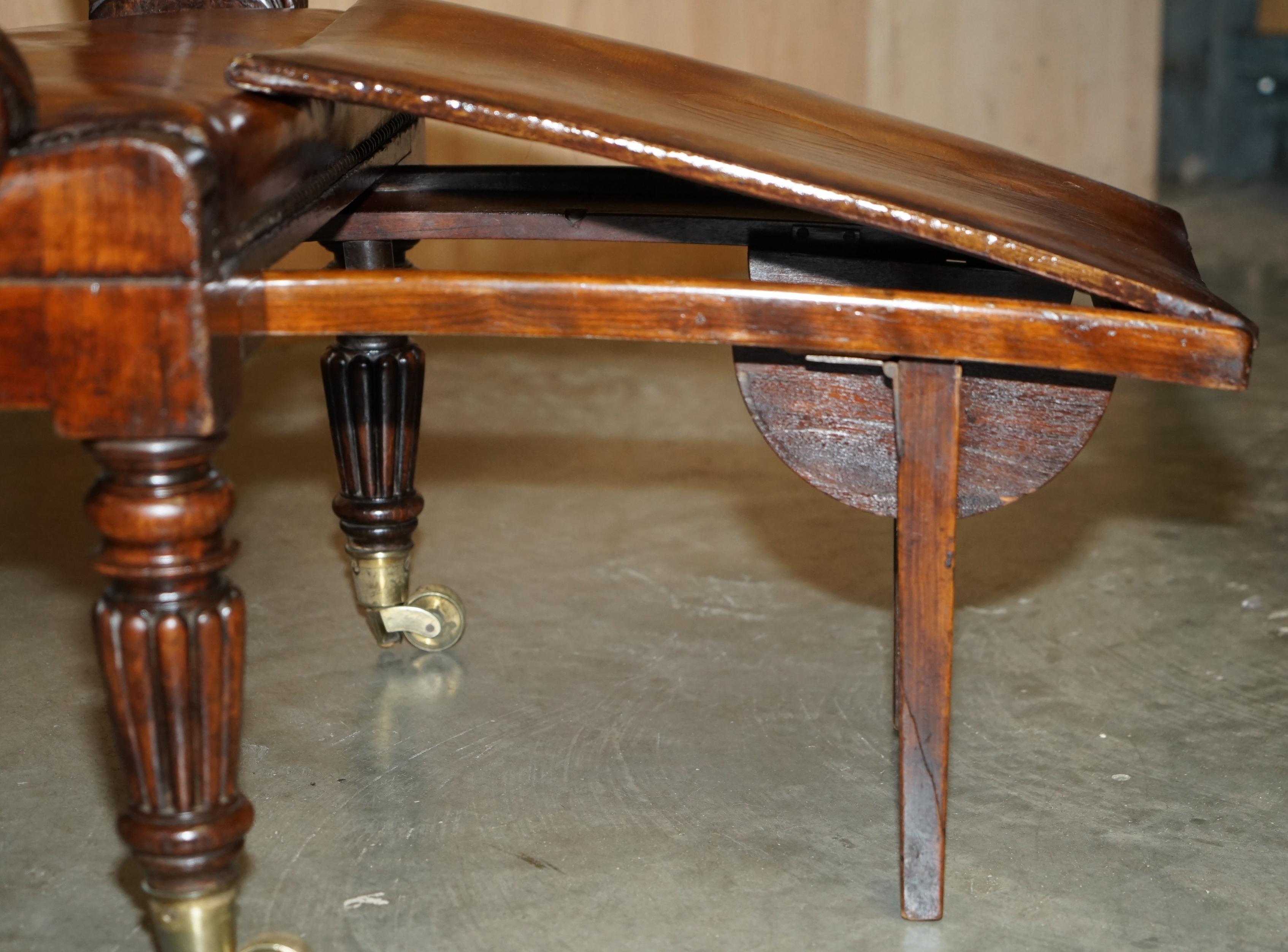 ORIGINAL ANTIQUE ROBERT DAWS HARDWOOD BROWN LEATHER RECLINiNG LIBRARY ARMCHAIR For Sale 8