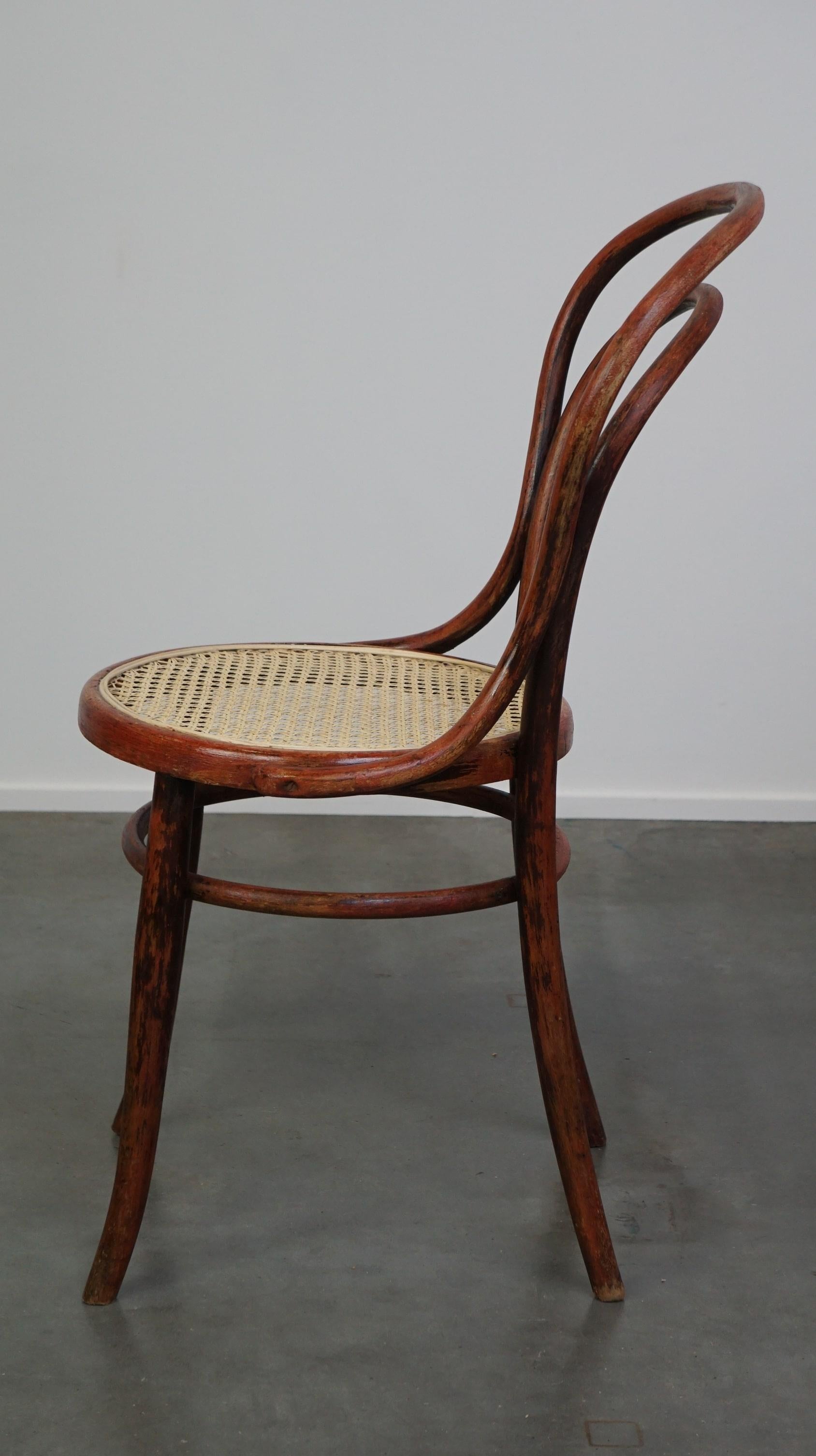 Wood Original antique Thonet chair no. 14 with a beautiful patina and a new matte sea For Sale