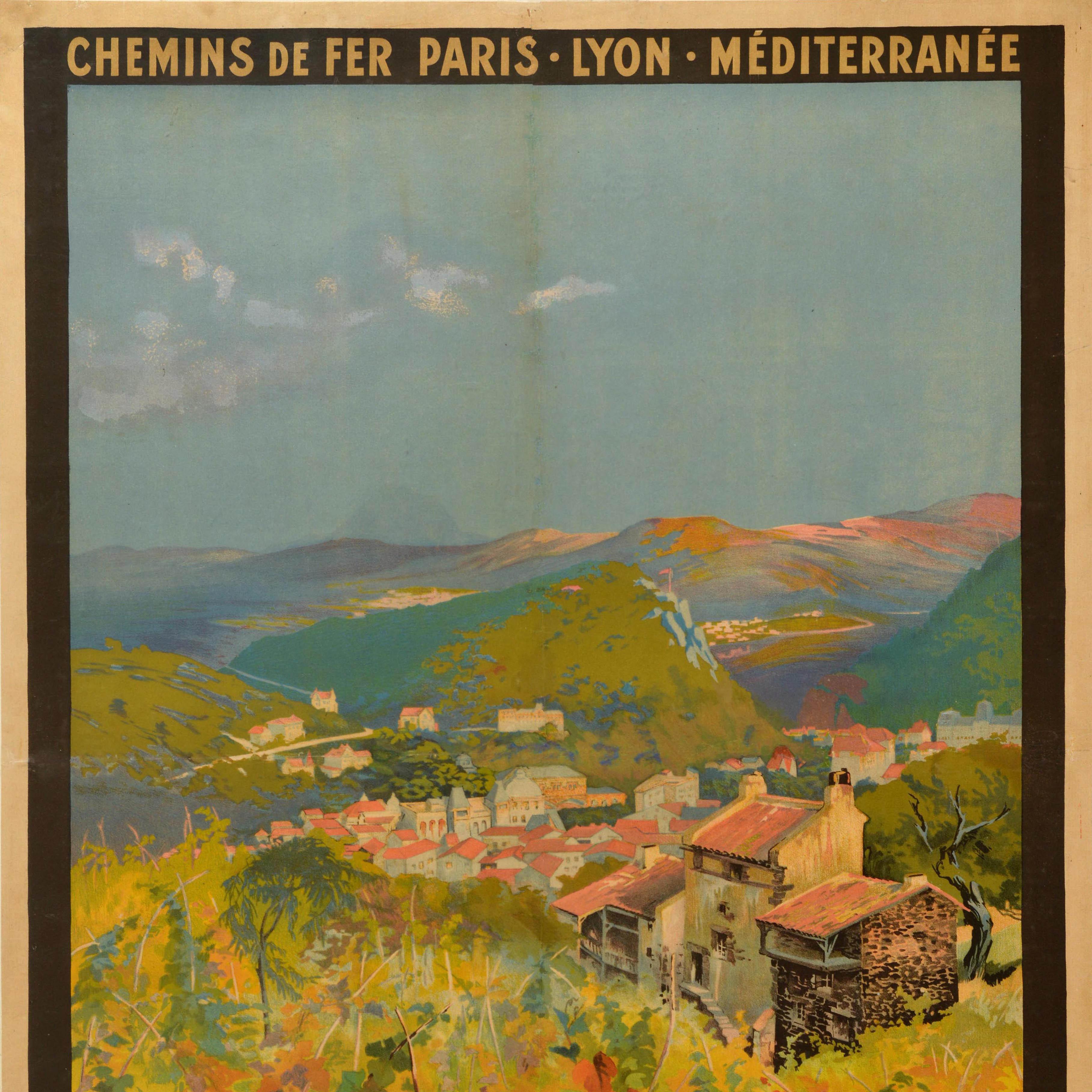 Cartel de viaje original antiguo Chatel Guyon Viñedo PLM Ferrocarril Julien Lacaze Francés en venta