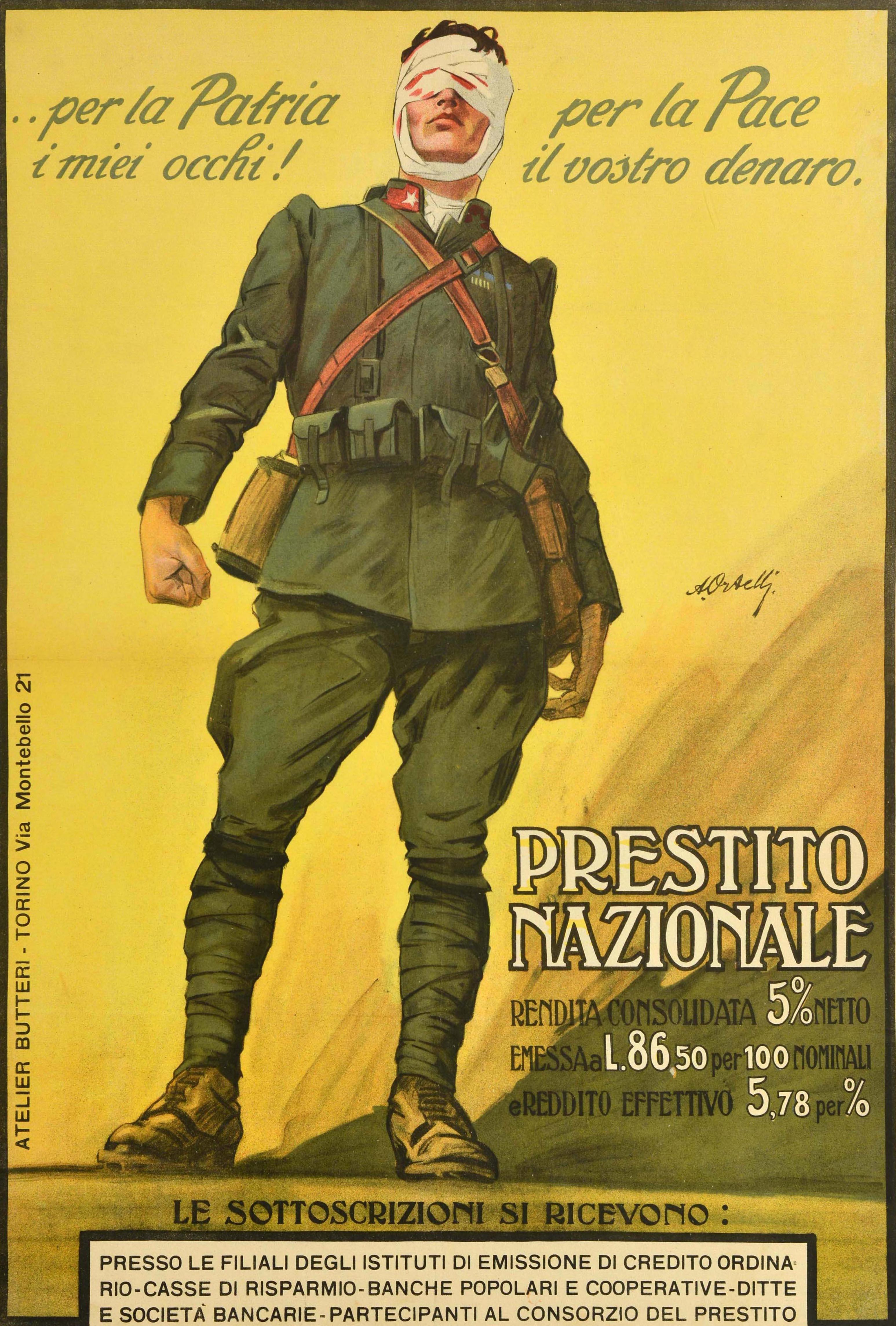 Originales antikes Kriegsanleiheplakat des Ersten Weltkriegs für die Nationale Anleihe / Prestito Nazionale mit dem Bild eines Bersaglieri-Soldaten in Militäruniform, der vor einem gelb schattierten Hintergrund steht und eine blutbefleckte Mullbinde