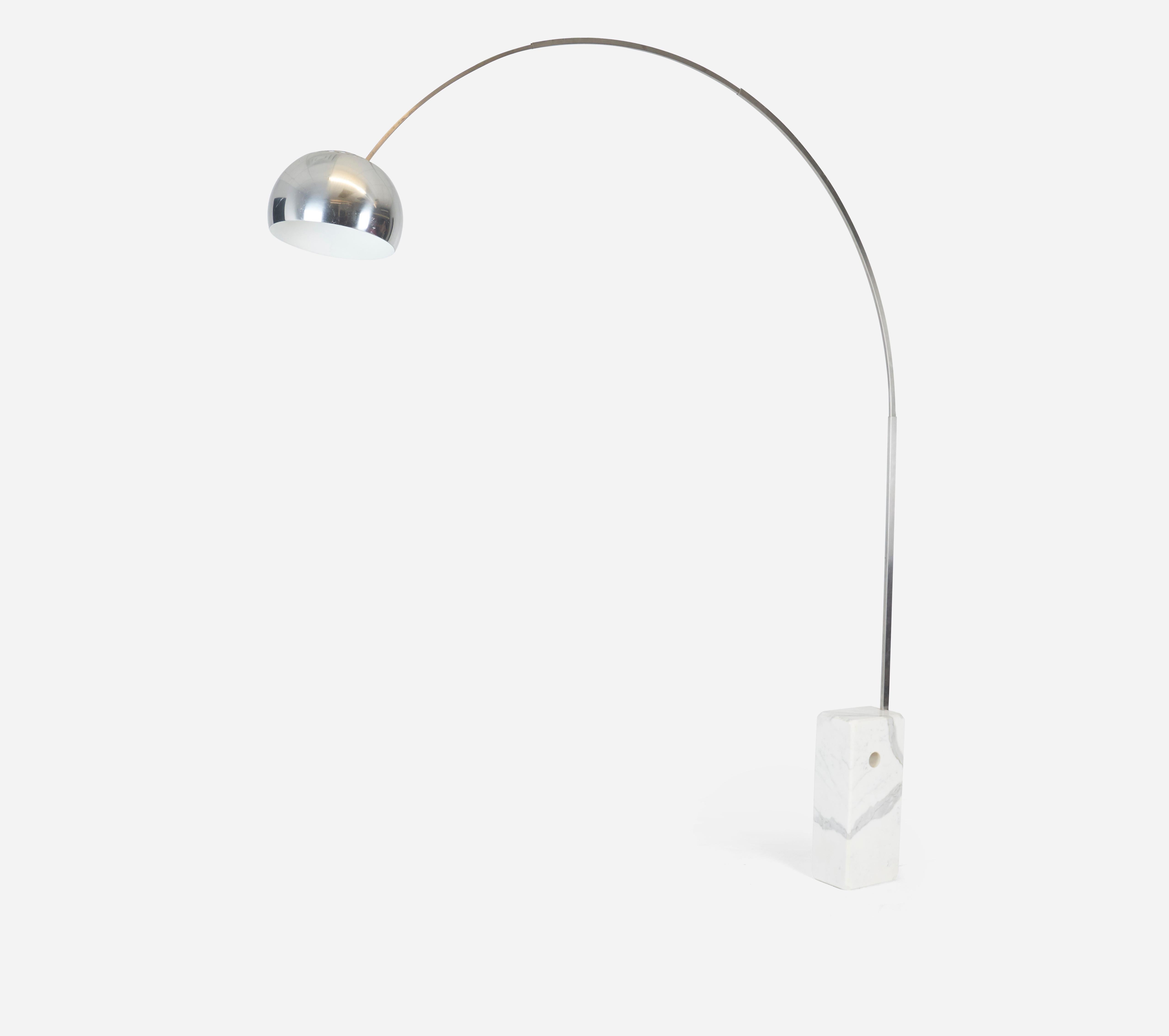 Classic arco lamp by Achille Castiglione for Flos. Made in Italy, circa 1960s. Carrara marble base, steel arc, chrome lamp shade.