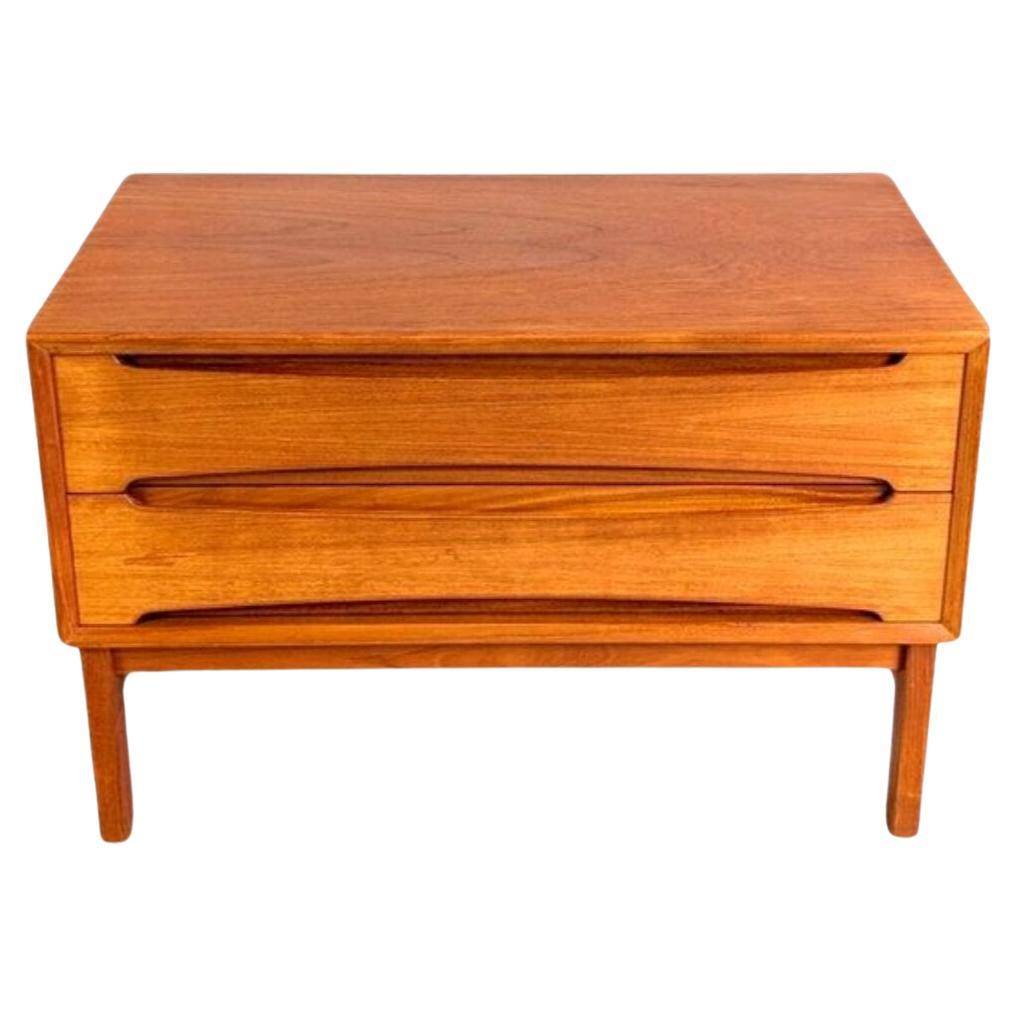 Original Arne Vodder Teak Kommode Midcentury Nachttisch Dyrlund For Sale