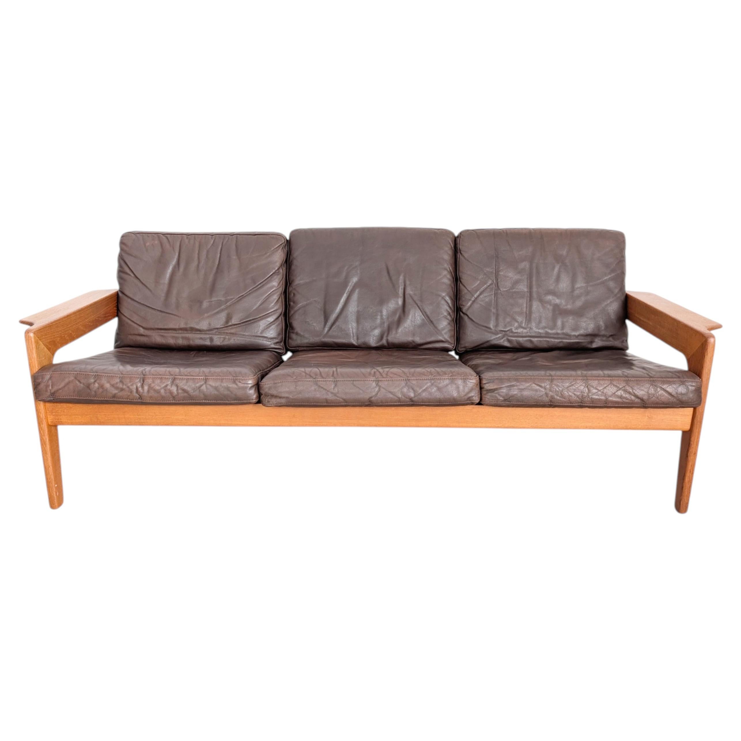 Canapé d'époque « Komfort » vintage, création originale d'Arne Wahl Iversen, style Mid-Century