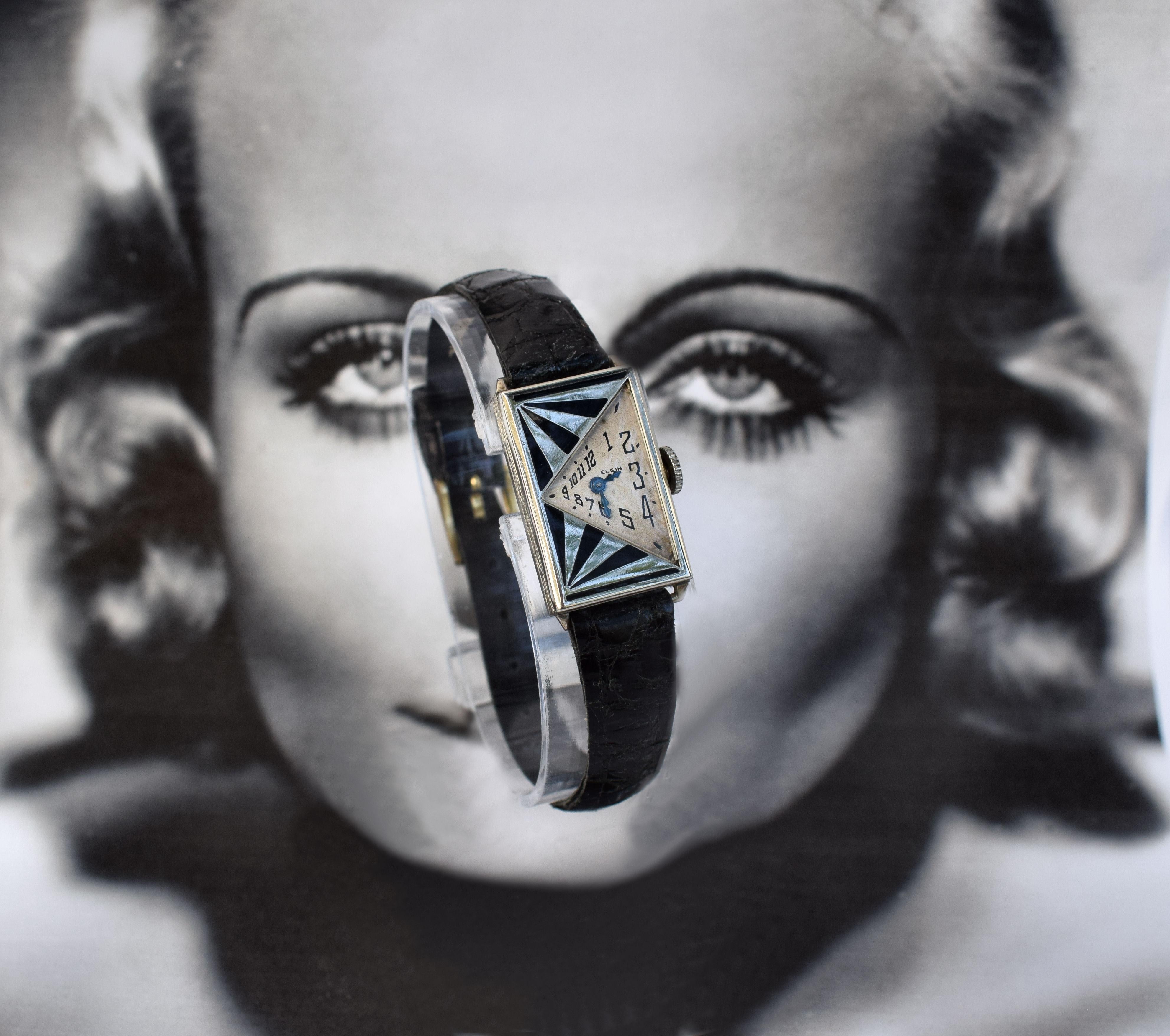 Original Art Deco 14 Karat Gold Ladies Wristwatch by Elgin, Serviced, circa 1930 6