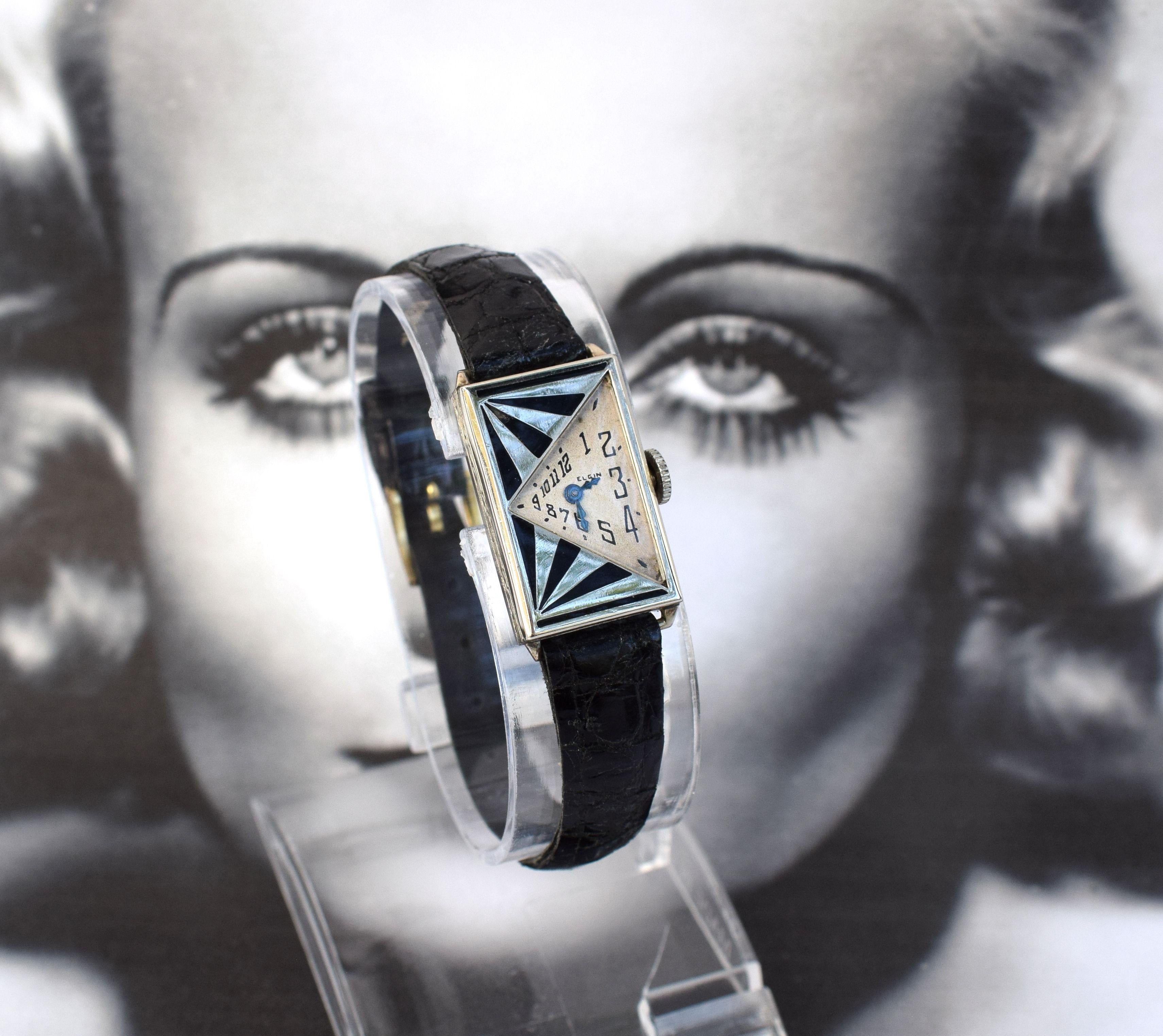 Original Art Deco 14 Karat Gold Ladies Wristwatch by Elgin, Serviced, circa 1930 2