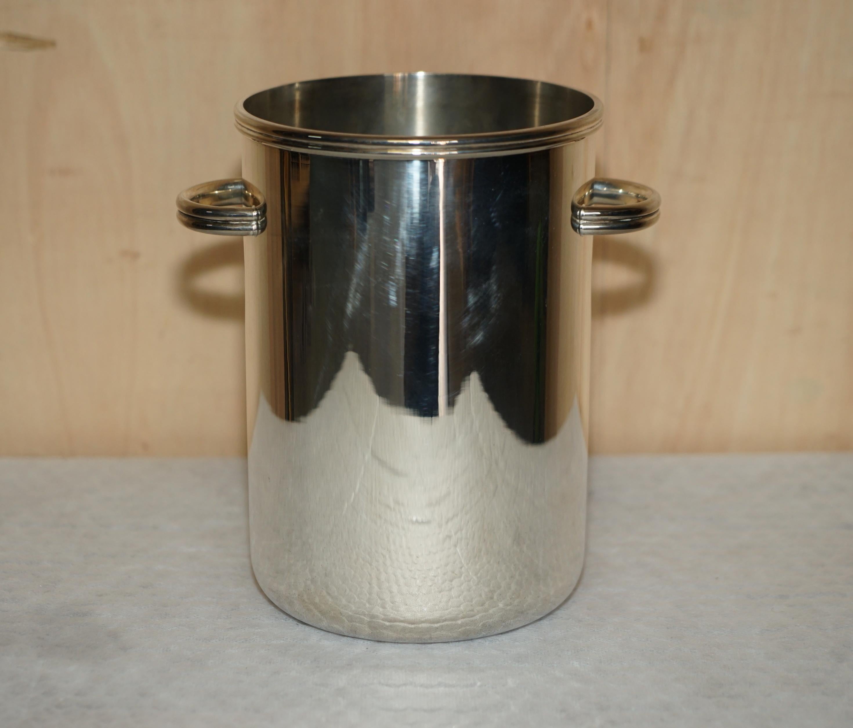 We are delighted to offer for sale this stunning original fully hallmarked Saint Helaire Paris Champaign or ice bucket
A stunning piece, circa 1930’s so right in the swinging Art Deco era

It is in wonderful condition with the original hallmark to