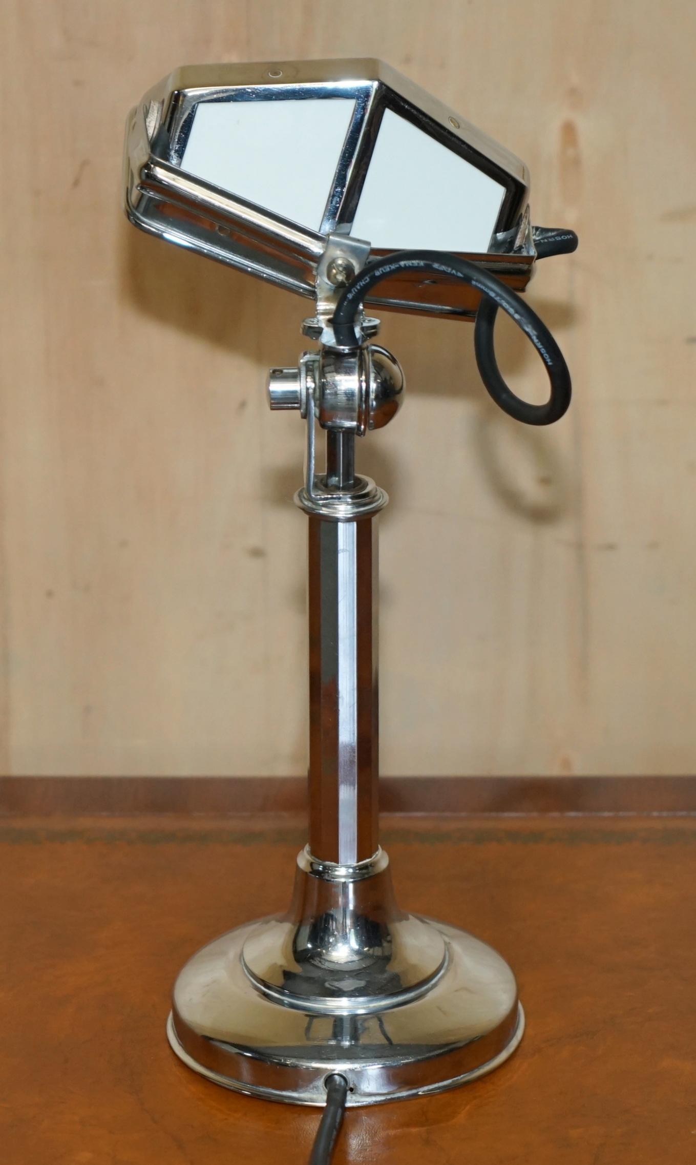 ORIGINAL ART DECO des années 1930 JEAN CHAVANIS PIROUETTE CHROME ARTICULATED TABLE LAMP en vente 6