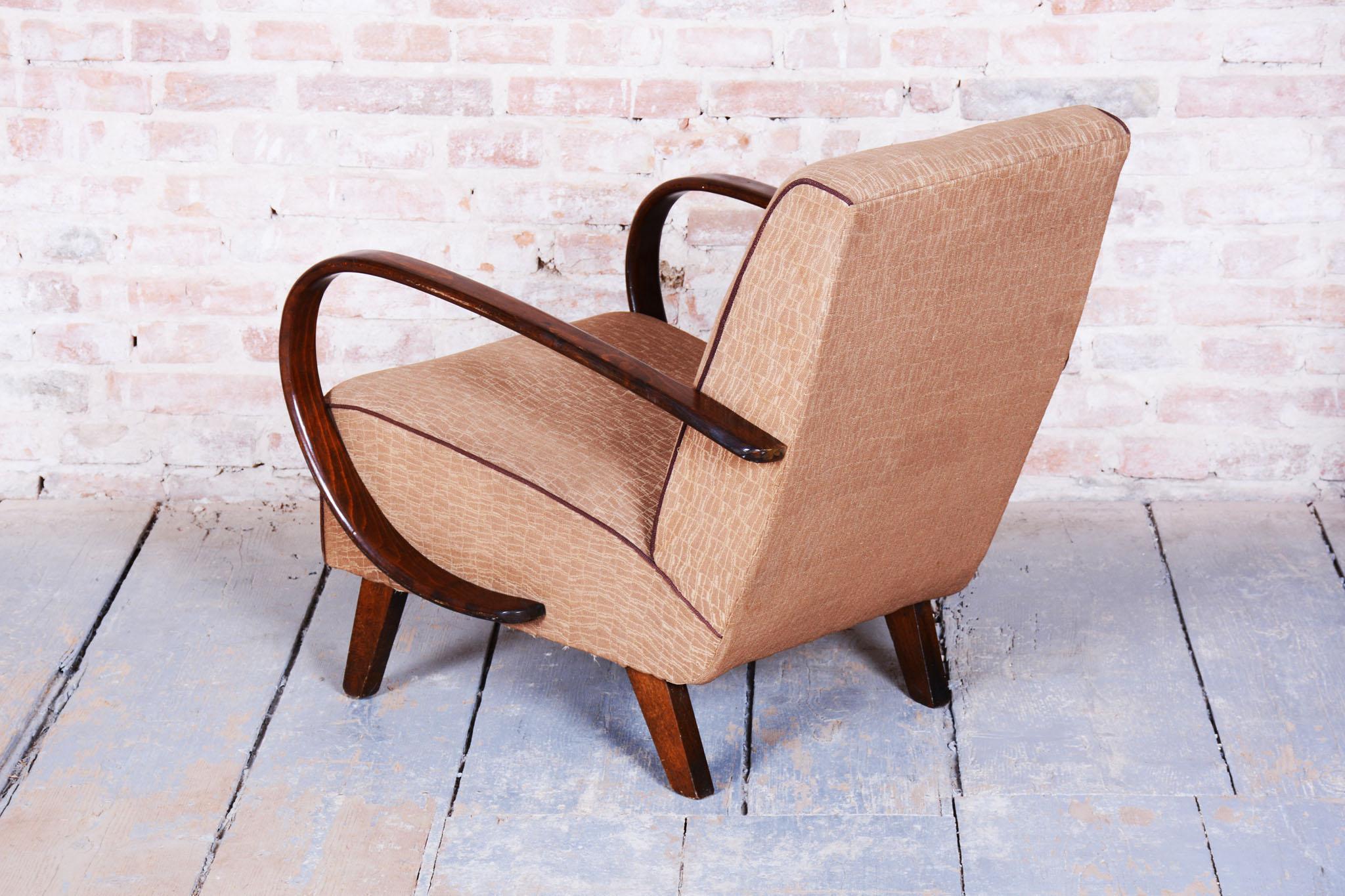 Fauteuil Art Déco original,  par J. Halabala, UP Zavody, hêtre, tchèque, années 1930 en vente 4