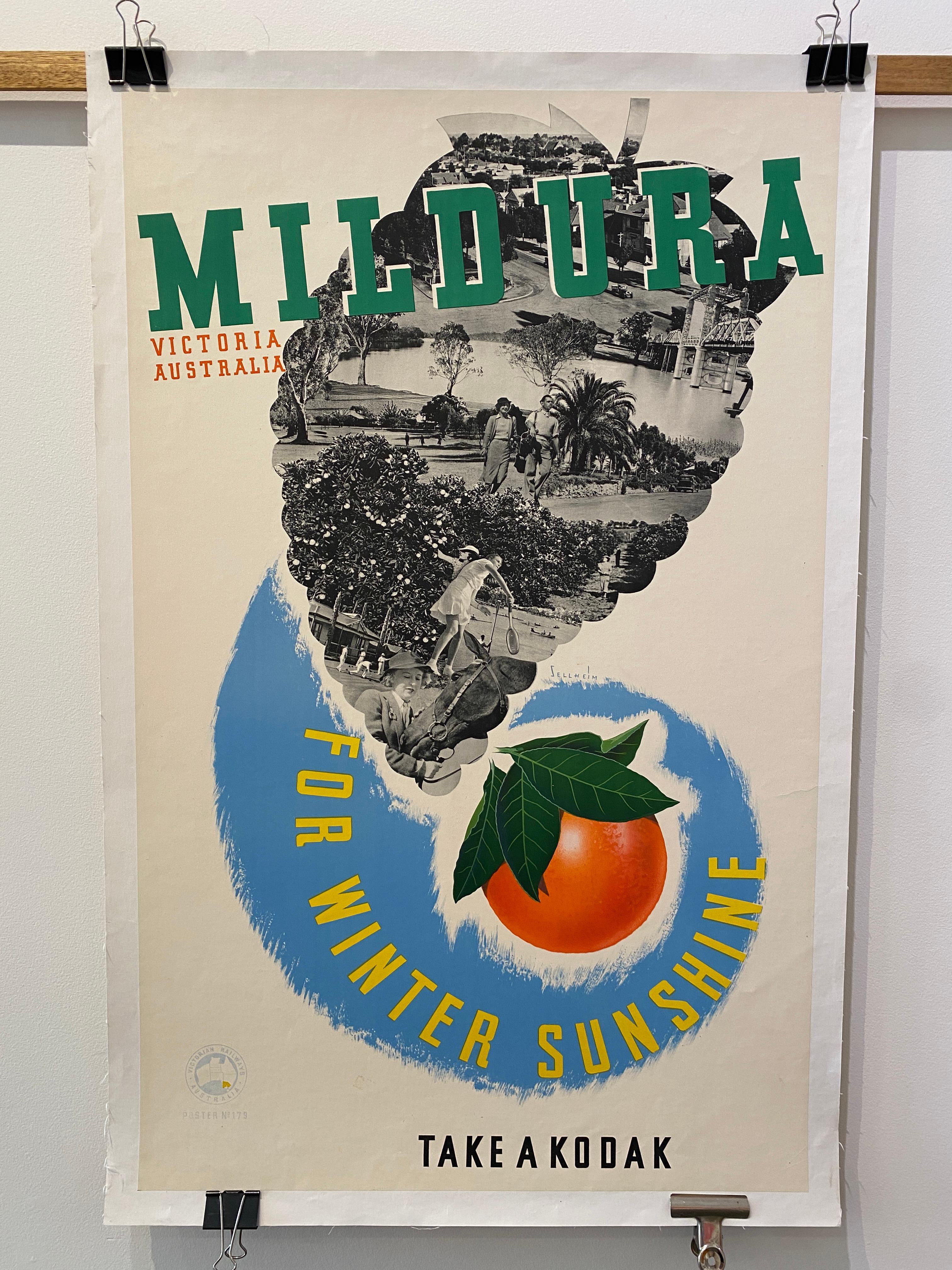 Milieu du XXe siècle Affiche australienne Art déco originale de Gert Sellheim,Mildura Take a Kodak en vente