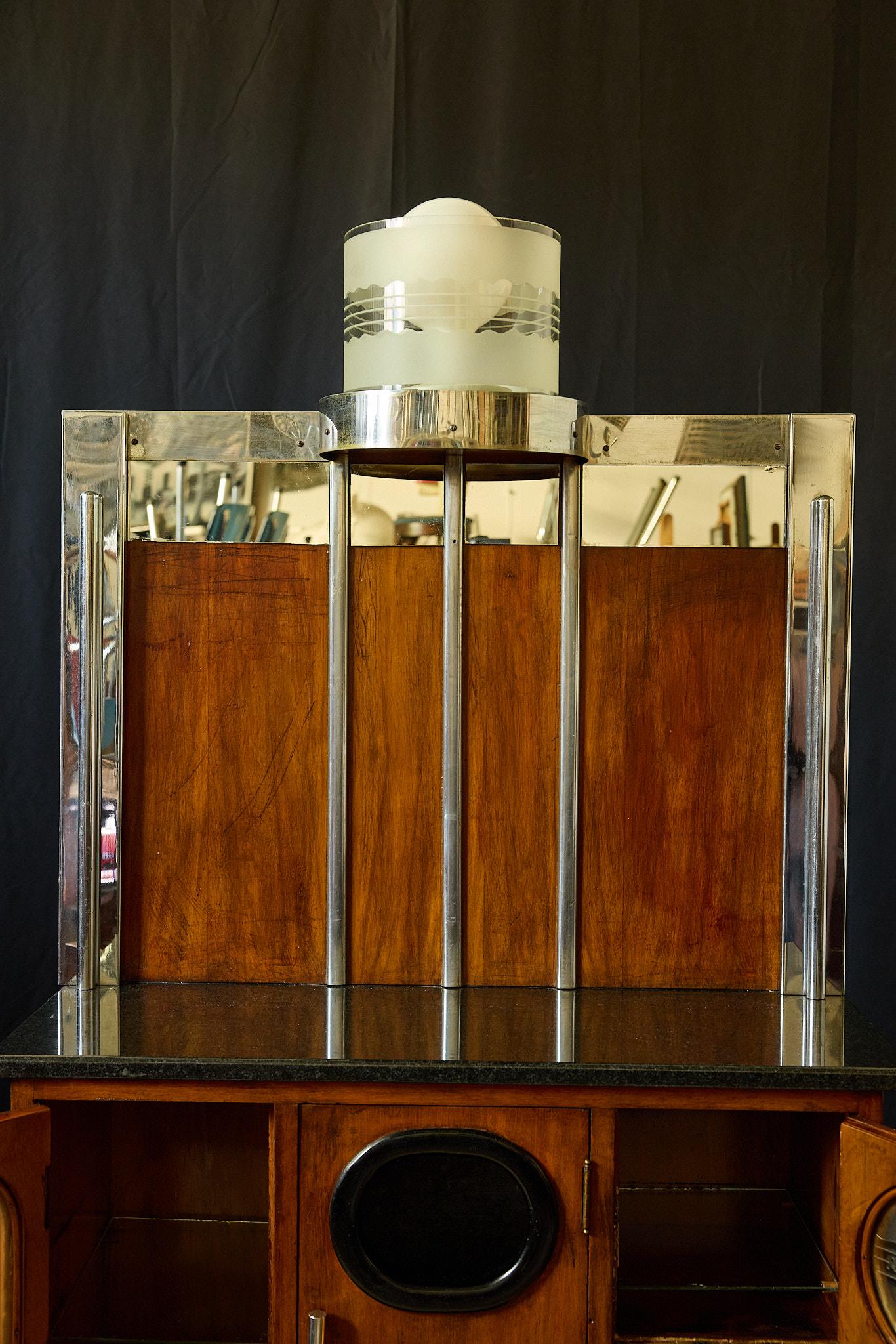 Original Art Deco Barber Station Cabinet, Circa 1930 For Sale 1