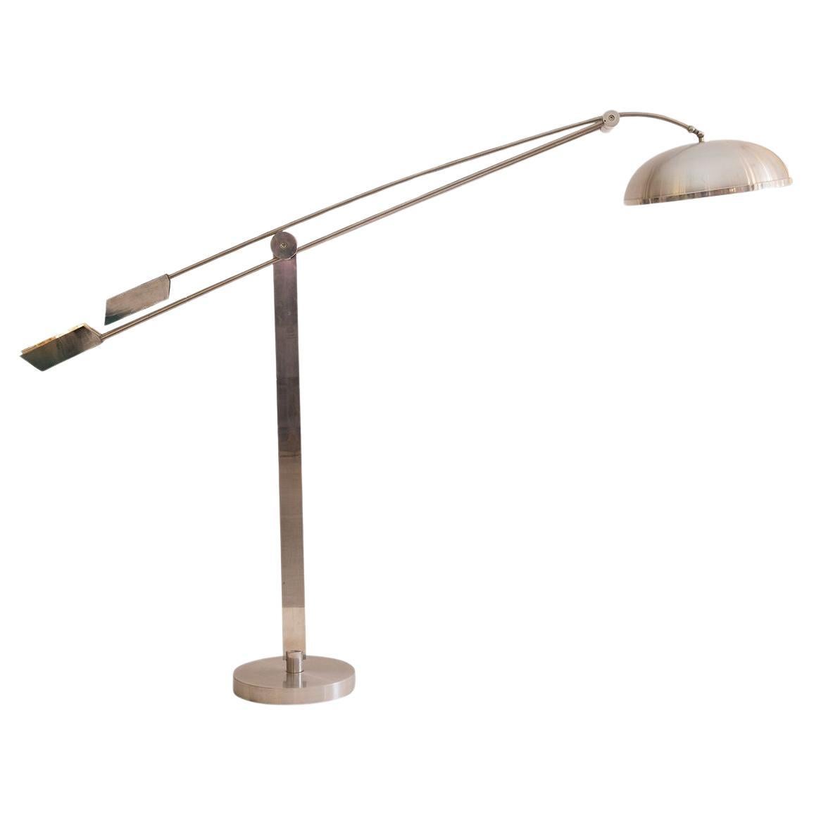 Originale schwenkbare Bauhaus-Stehlampe aus Aluminium im Art déco-Stil aus der Zeit des Art déco im Angebot