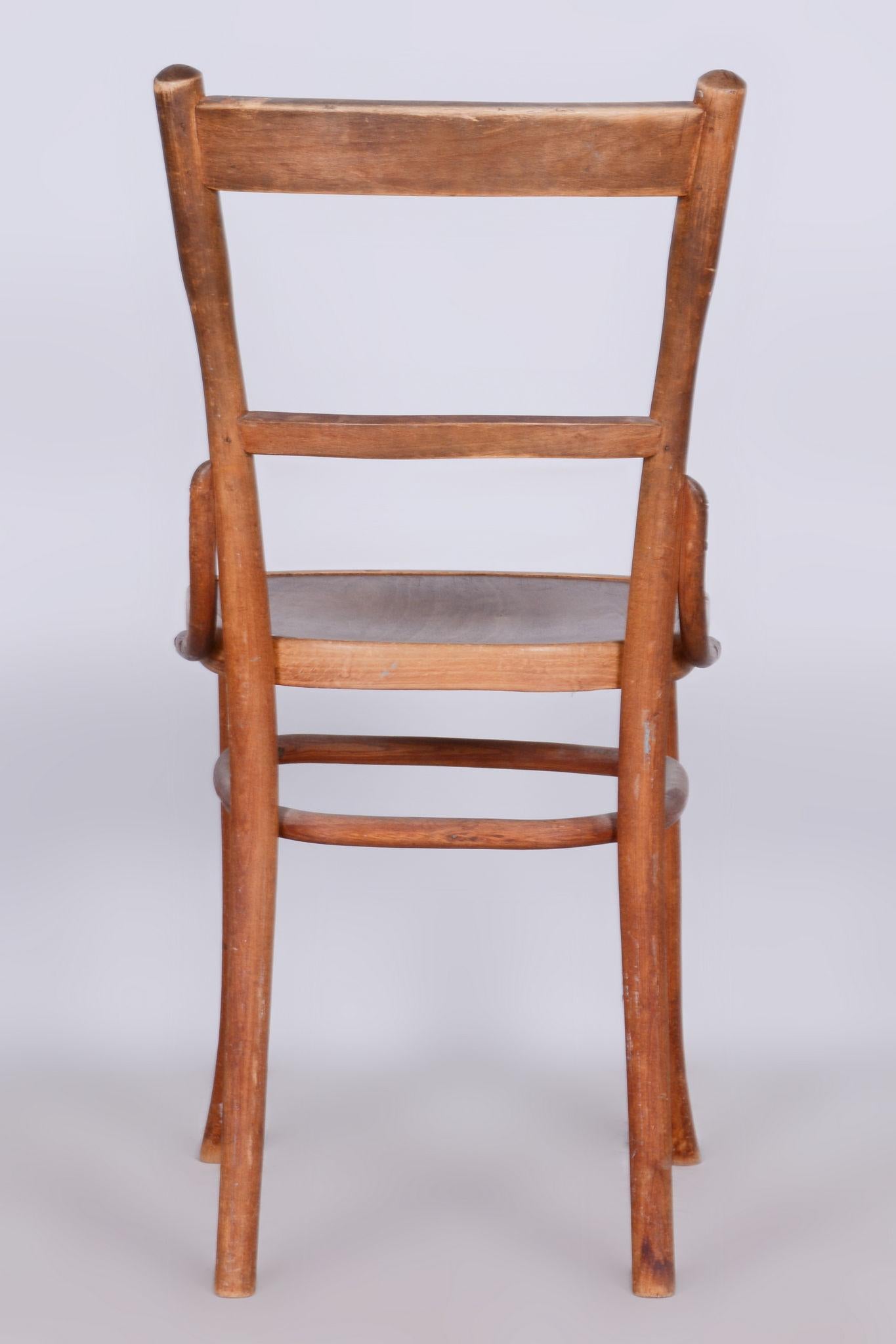 Original Art Deco Beech Chair Made By Fischel.

Maker: Fischel
Source: Czechia 
Period: 1920-1929
Material: Beech
Very well preserved condition.
Stable construction.

In pristine original condition, the item has been professionally cleaned, and its