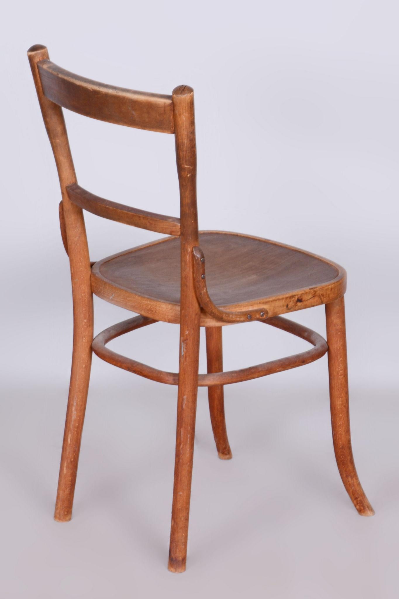 Original Art Deco Beech Chair, Fischel, Stable Construction, Czechia, 1920s In Good Condition For Sale In Horomerice, CZ