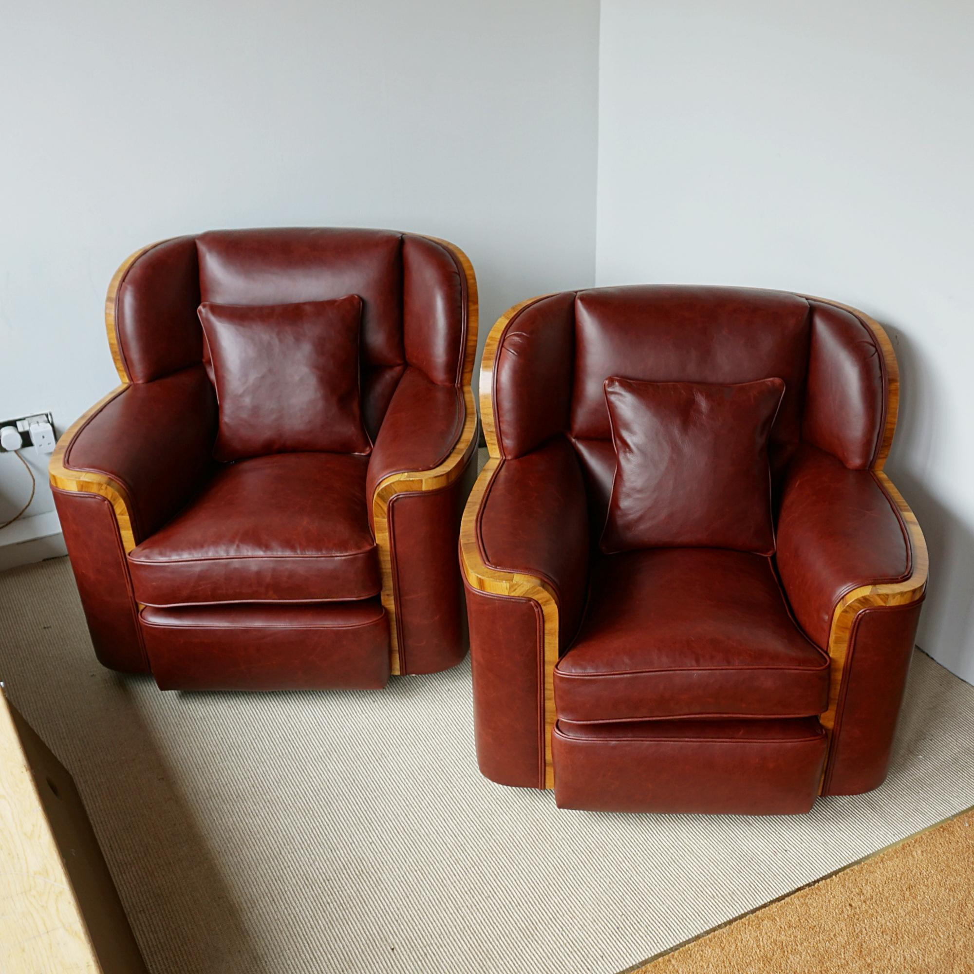 Original Art Deco Chestnut Leather and Walnut Bankers Armchairs 8