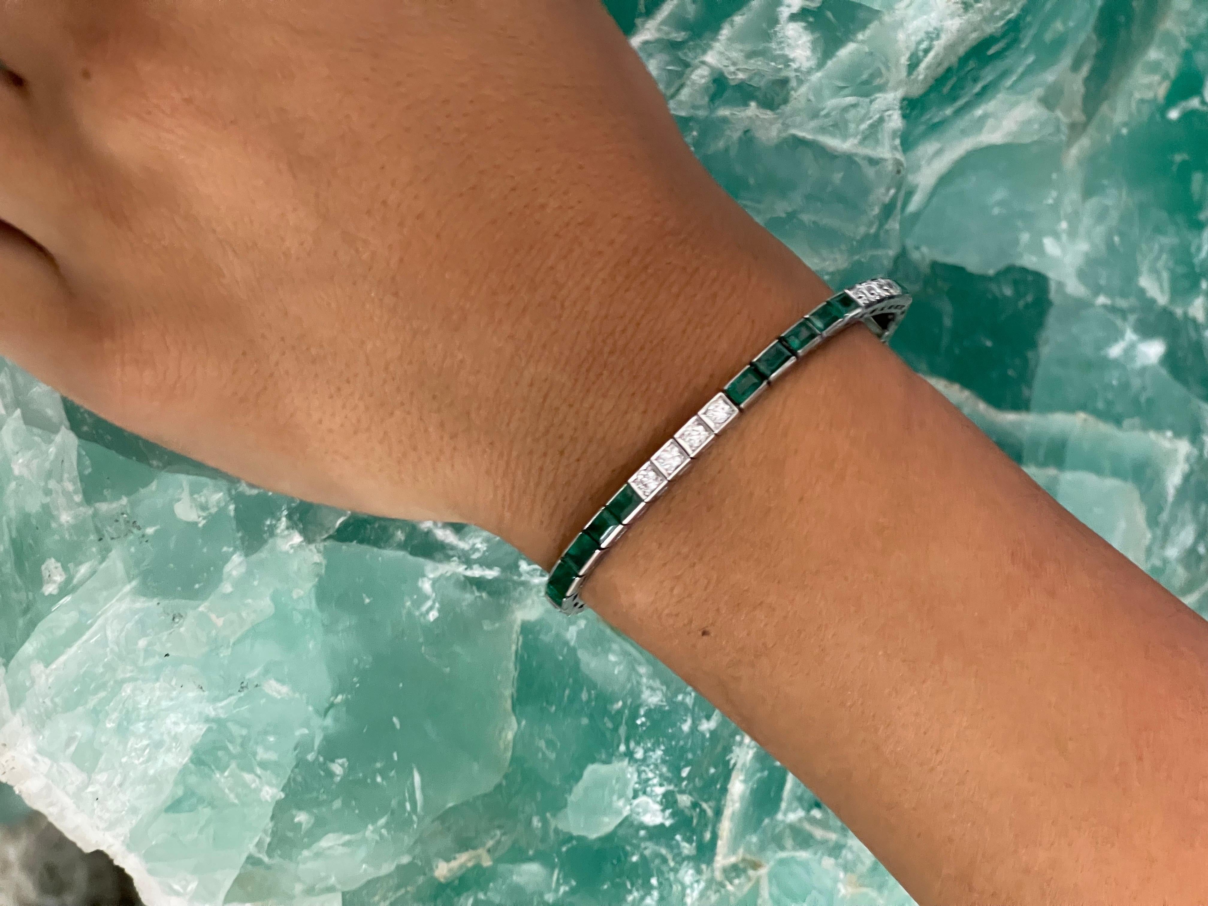 Emerald Cut Original Art Deco Colombian Emerald Diamond Line Platinum Bracelet