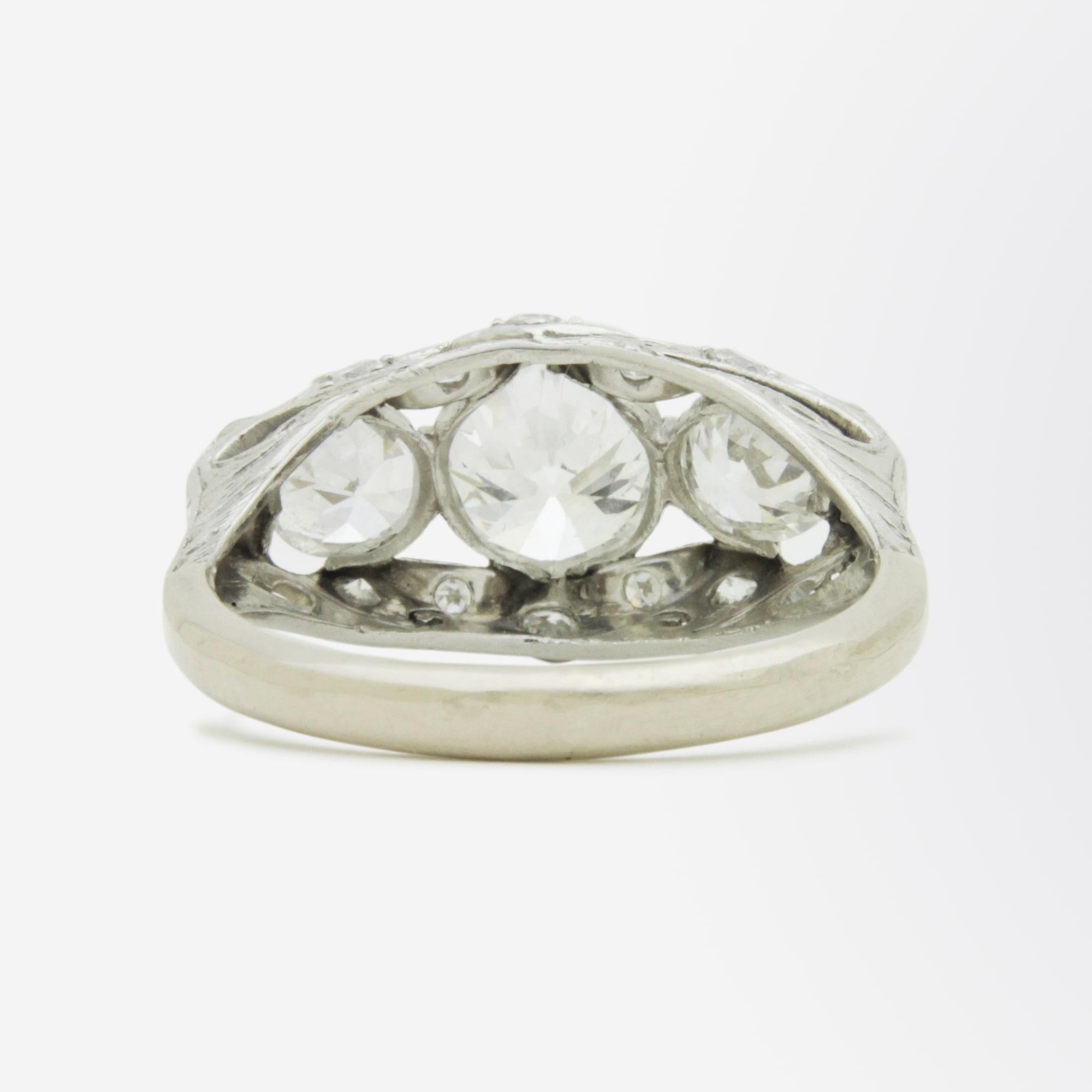 Women's Original Art Deco Diamond Ring, circa 1930