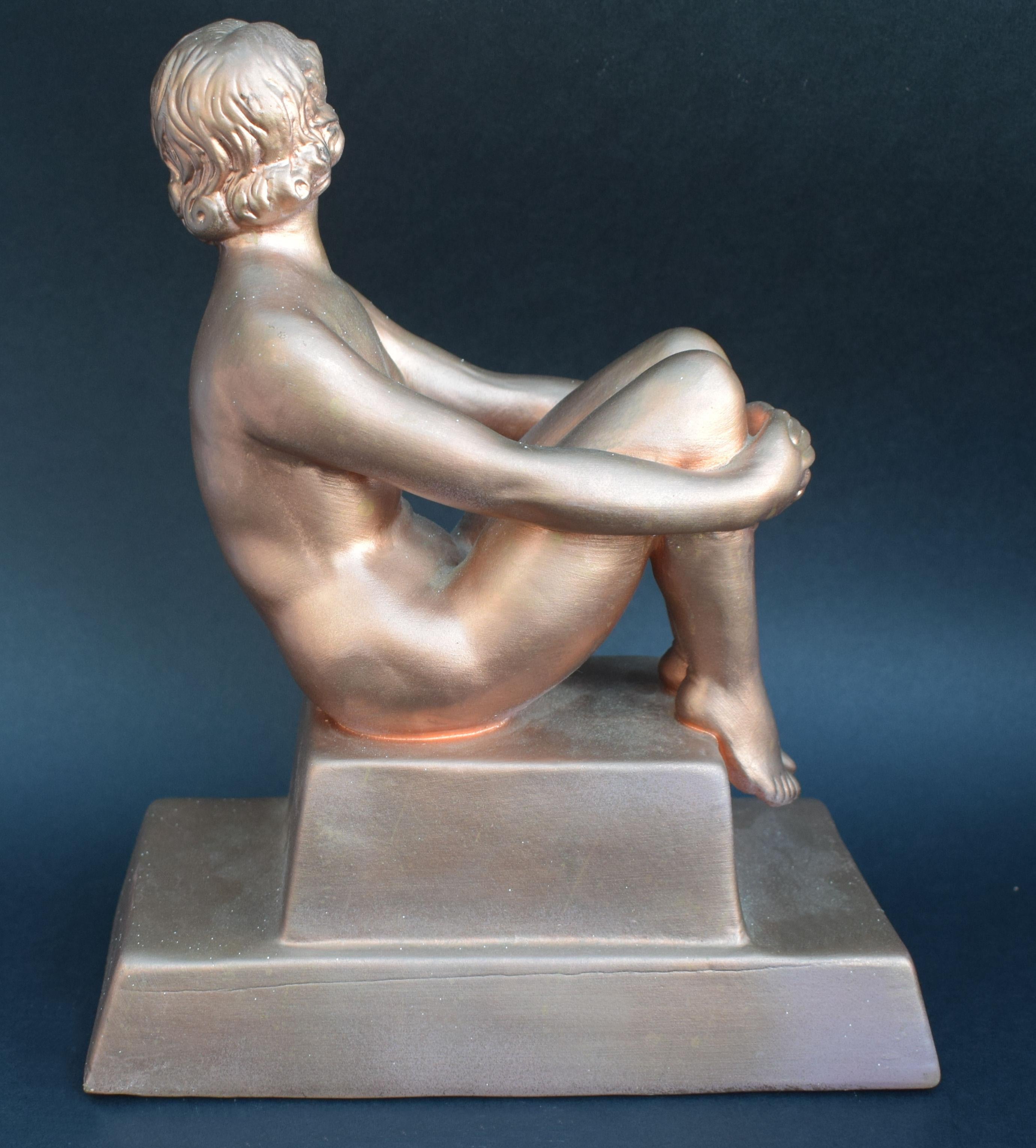 Original Art Deco Female Nude Sitting Figure, circa 1930 In Good Condition For Sale In Devon, England