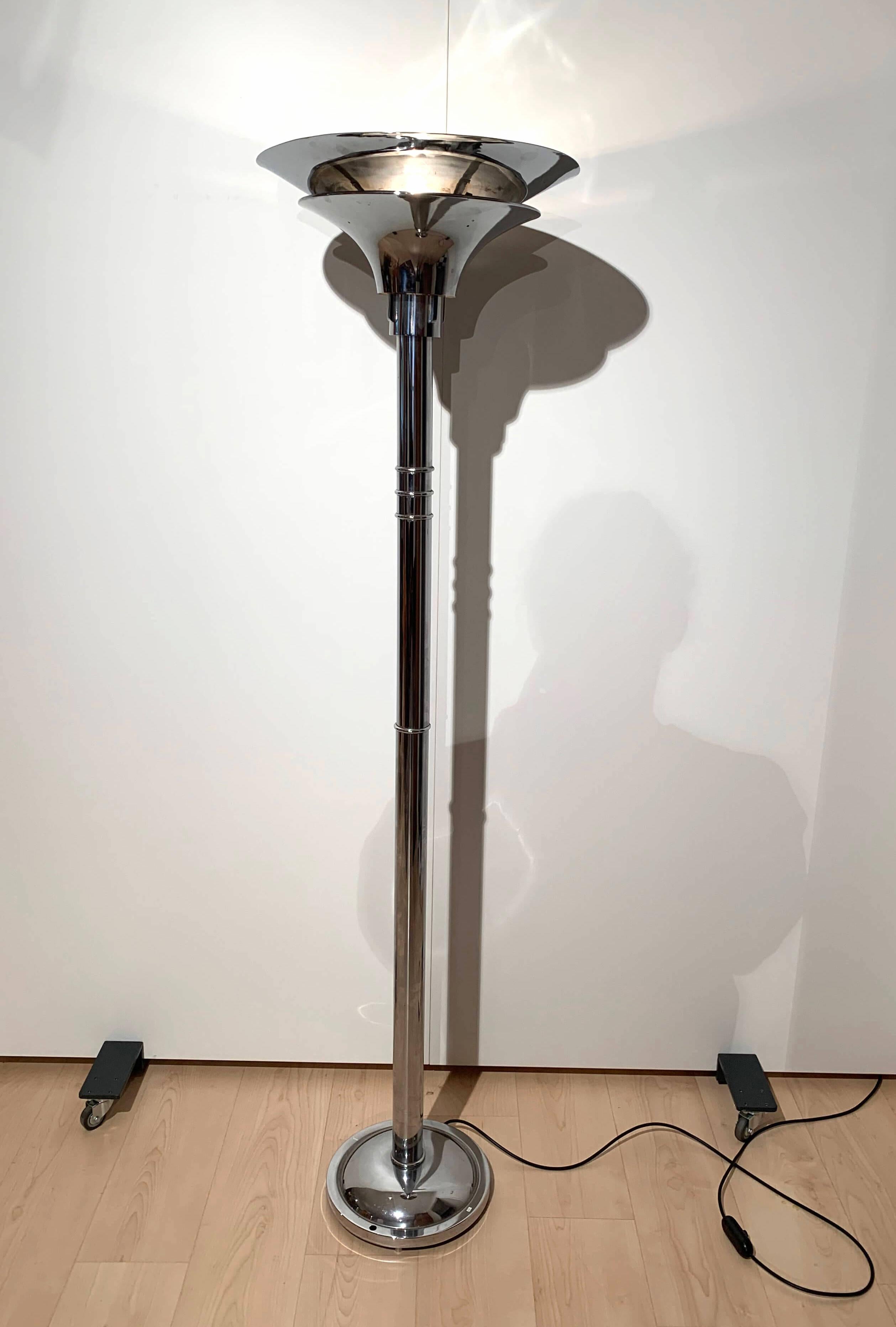 Original Art Deco floor lamp by Georges Halais from France around 1930.
Chromed metal and . One light source at the top. Some signs of wear, scratches, and dent in the top shade. Newly electrified, light working properly. 
Measurements: 
H 175