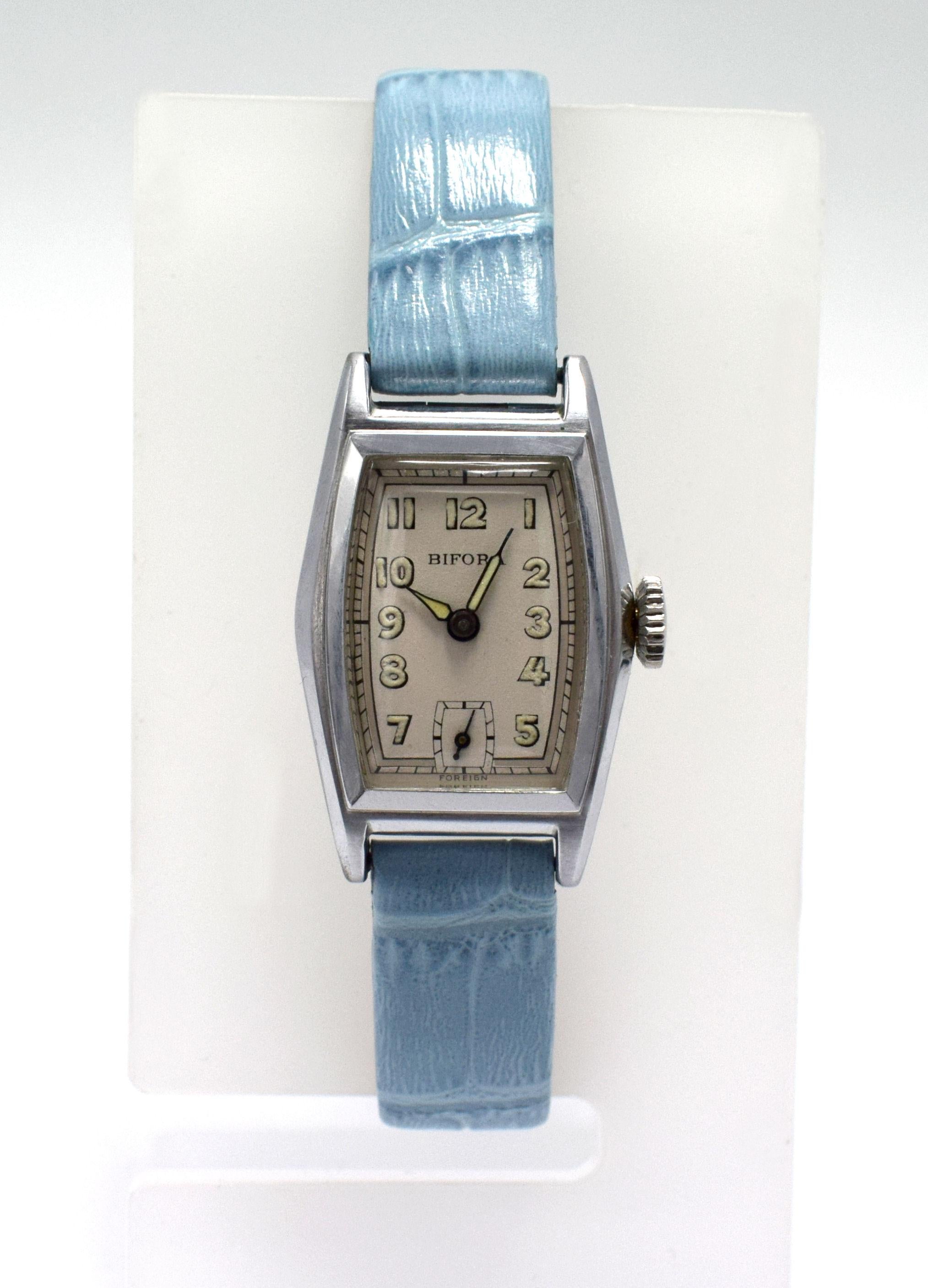 Original Art Deco Ladies Chrome Wristwatch Old /New Stock, circa 1930 4