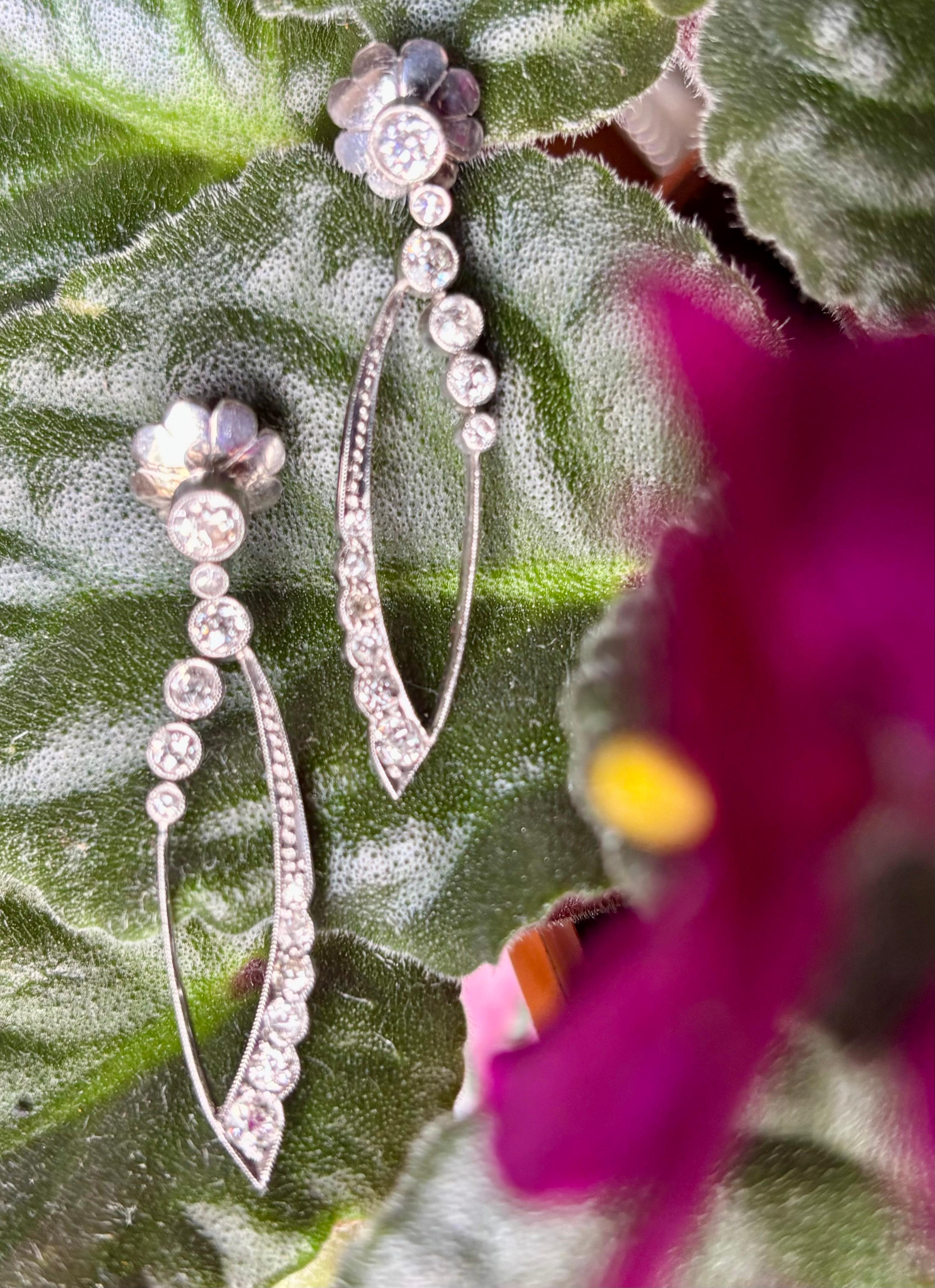 Original Art Deco Long Platinum Diamond Dangle Earrings. Circa 1925 For Sale 3