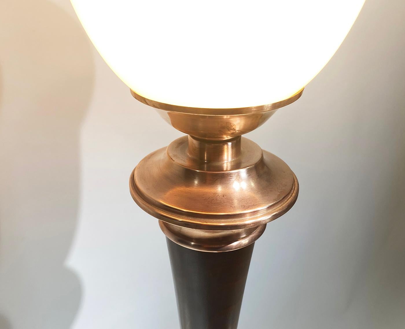 20ième siècle Lampe de bureau Art Déco originale 