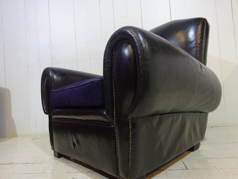 Art Deco leather club chair 

Fabulous shape, colour and patina. 

This is an original art deco circa late 1920's club chair. Purchased from a London hotel the chair has a wonderful patina and visible mends adding character to this fabulous