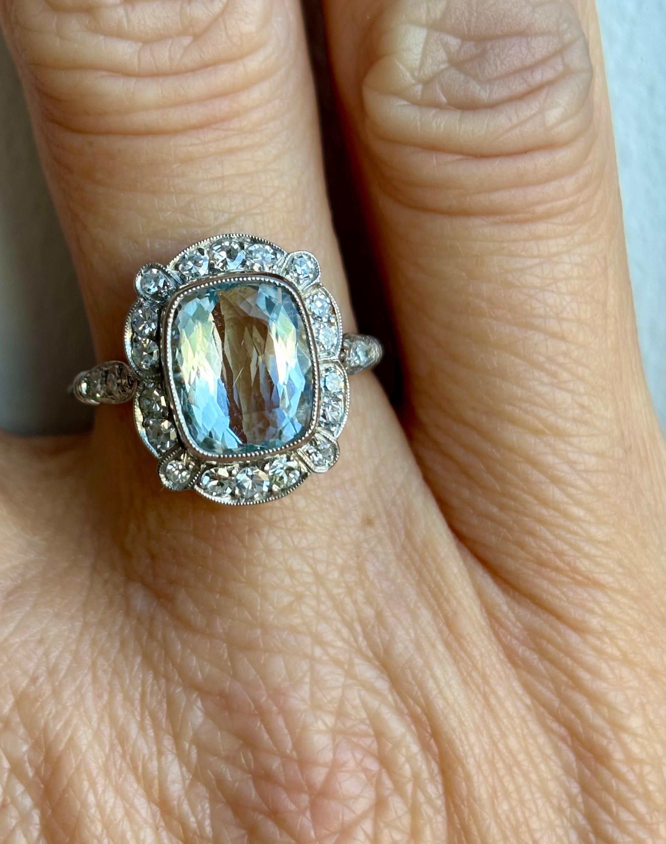 Original Art Deco Natural Aquamarine and Diamond  Cluster Ring For Sale 5