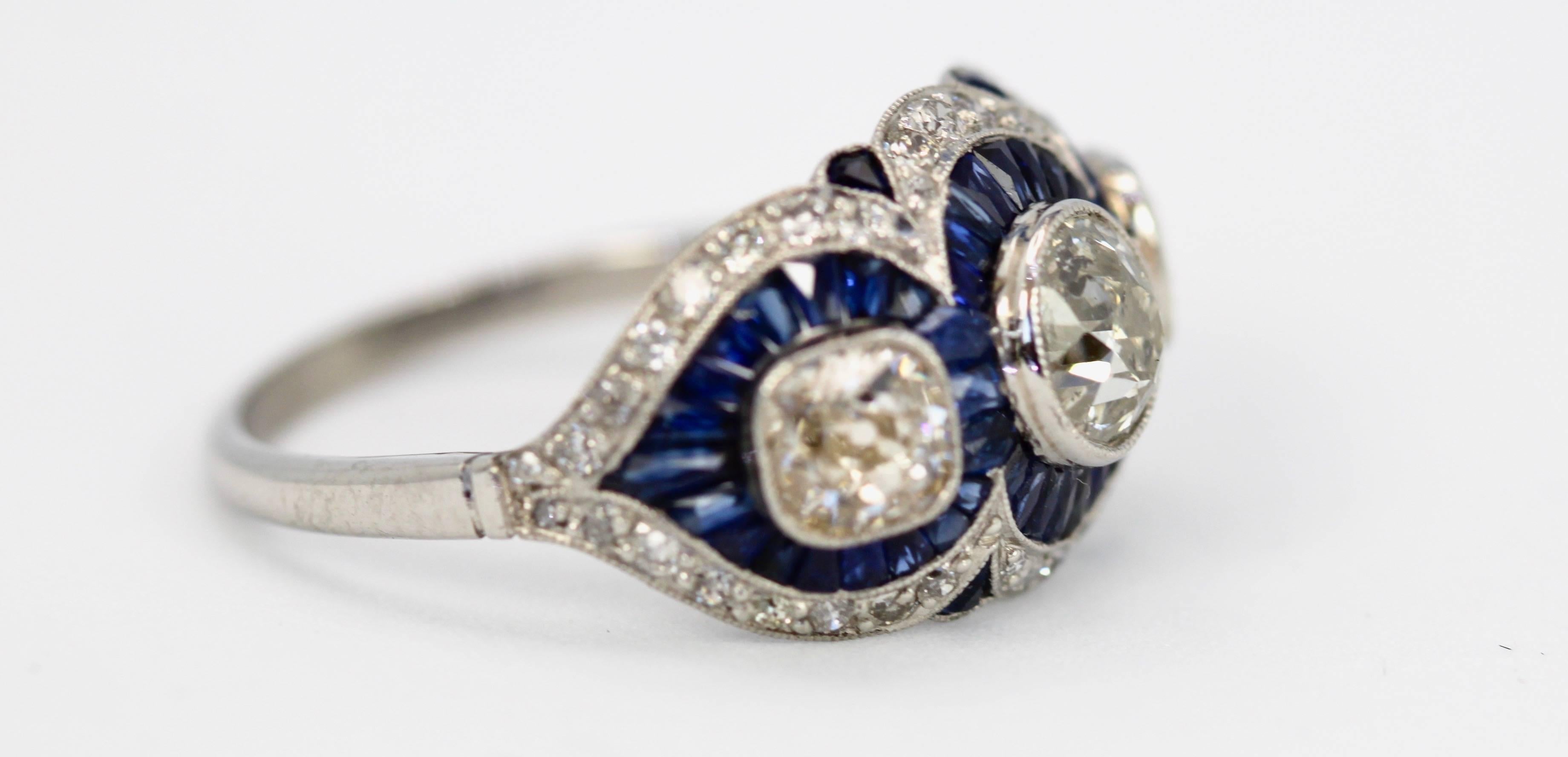 Women's  Sapphire Diamond Ring 3.28 Carat For Sale