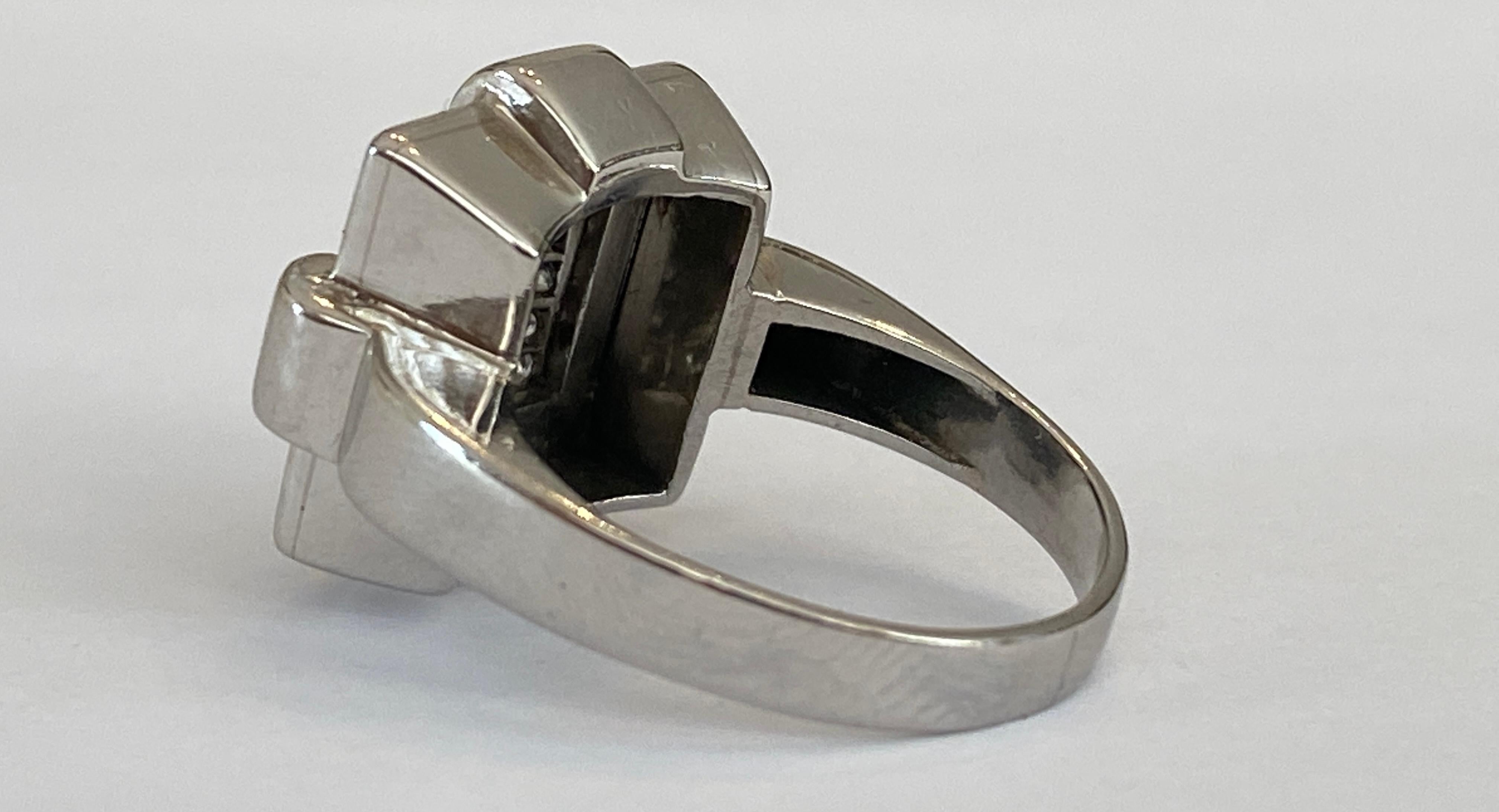 Original Art Deco Ring with Diamonds Approx 0, 40 Ct For Sale 2