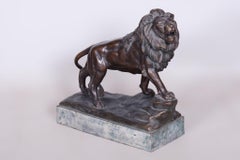 Original Art Deco Sclpture of Lion, Ceramic, Bronze, Austria - Vienna, 1910s