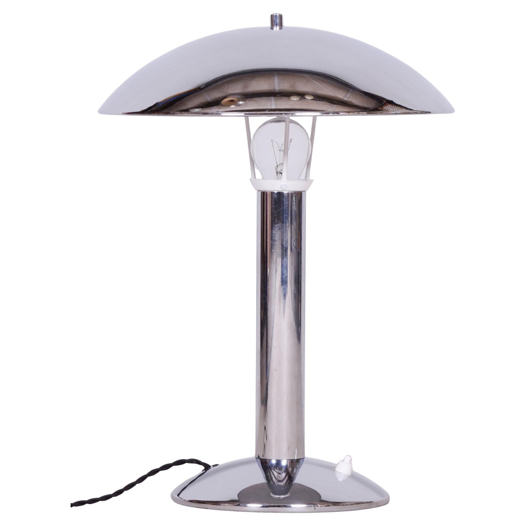 Lampada da tavolo Art Deco originale, cromo, nuova elettrificazione, ceca, anni '30 in vendita