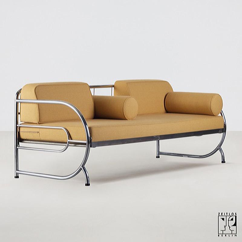 Tchèque Coussin de canapé profilé Art déco original en acier tubulaire conçu par ZEITLOS-BERLIN en vente