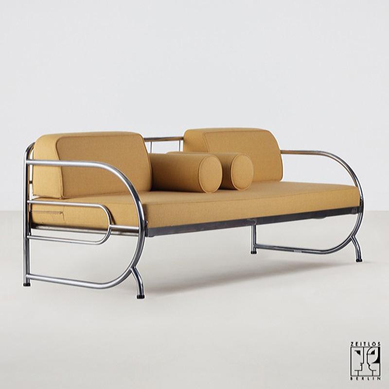 Czech Original Art Deco tubular steel streamline sofa cushion Design by ZEITLOS-BERLIN For Sale