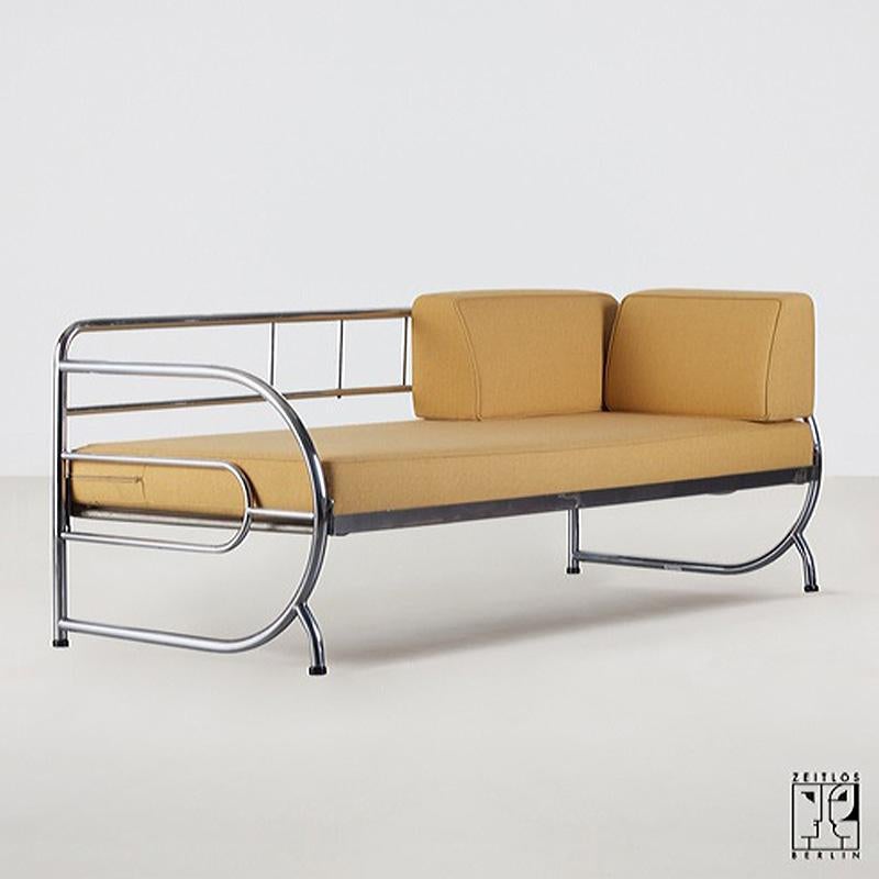 Mid-20th Century Original Art Deco tubular steel streamline sofa cushion Design by ZEITLOS-BERLIN For Sale